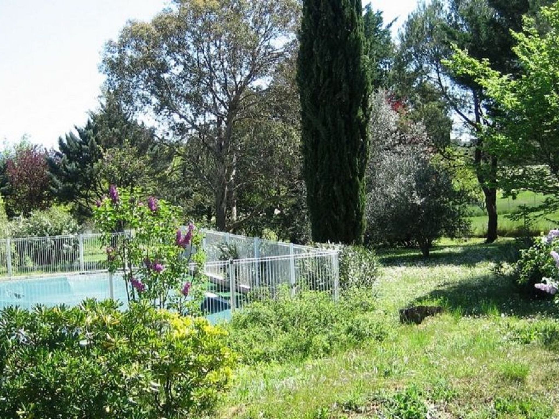 Casa nel Saint-Ambroix, Occitanie 10097591