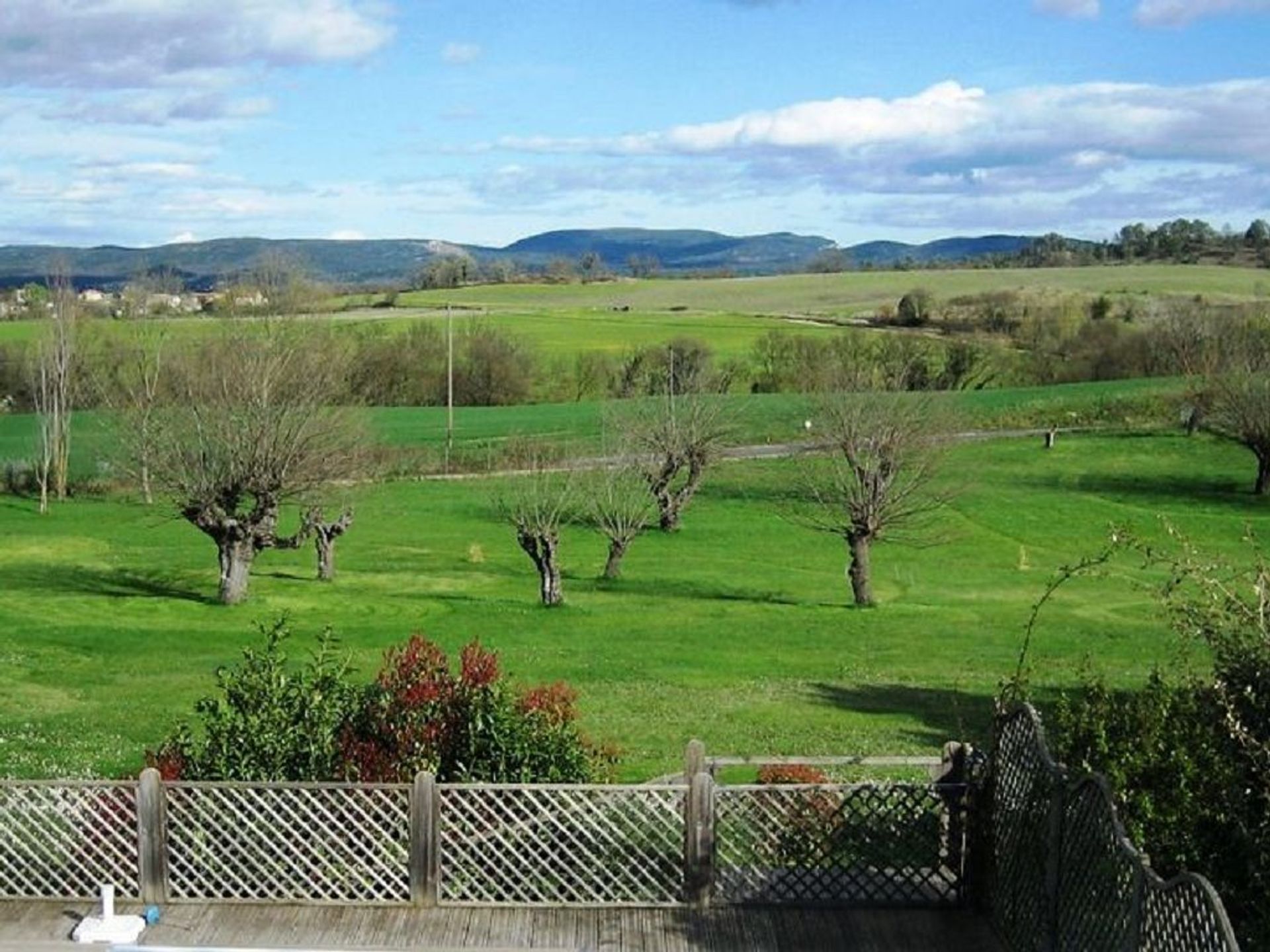 casa no Saint-Ambroix, Languedoc-Roussillon 10097591