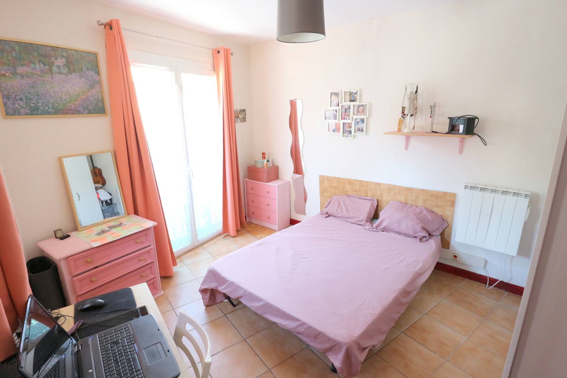 loger dans Roquebrune-sur-Argens, Provence-Alpes-Côte d'Azur 10097606