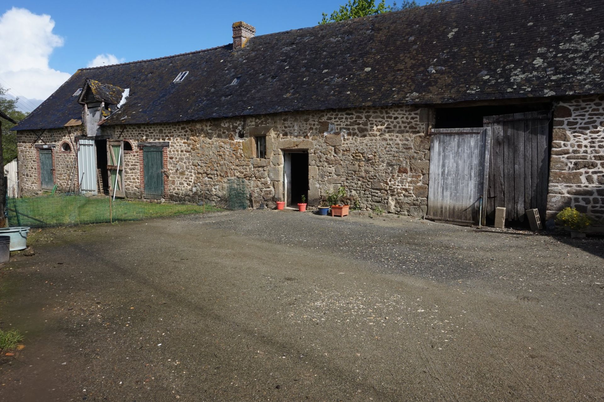 casa no Fougerolles-du-Plessis, Pays de la Loire 10097706