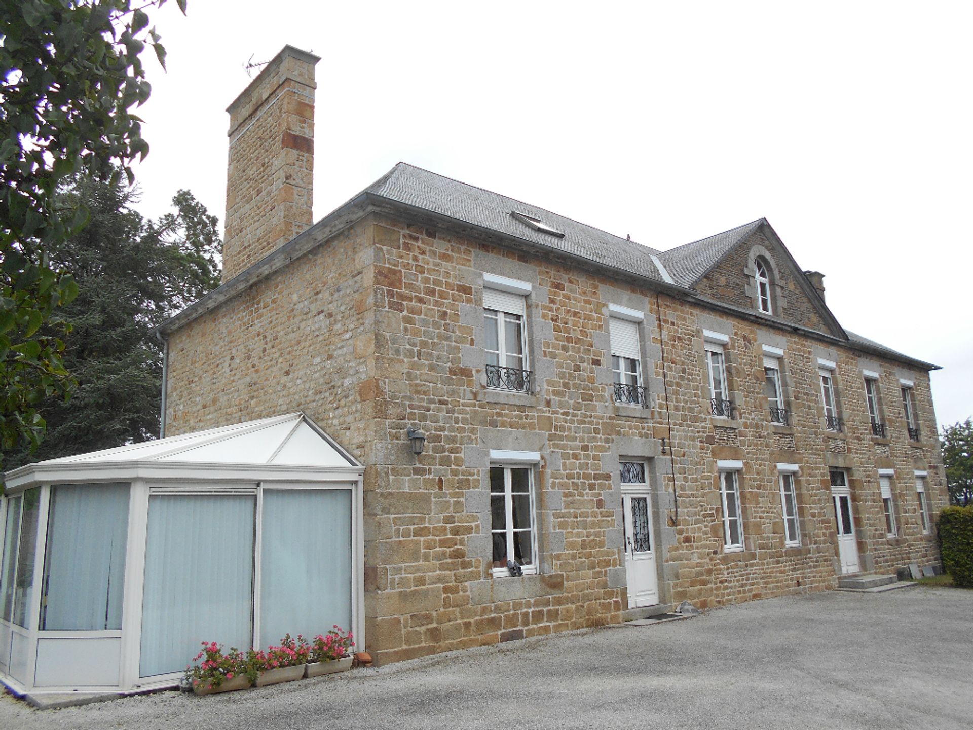 Casa nel Sainte-Marie-du-Bois, Normandie 10097731