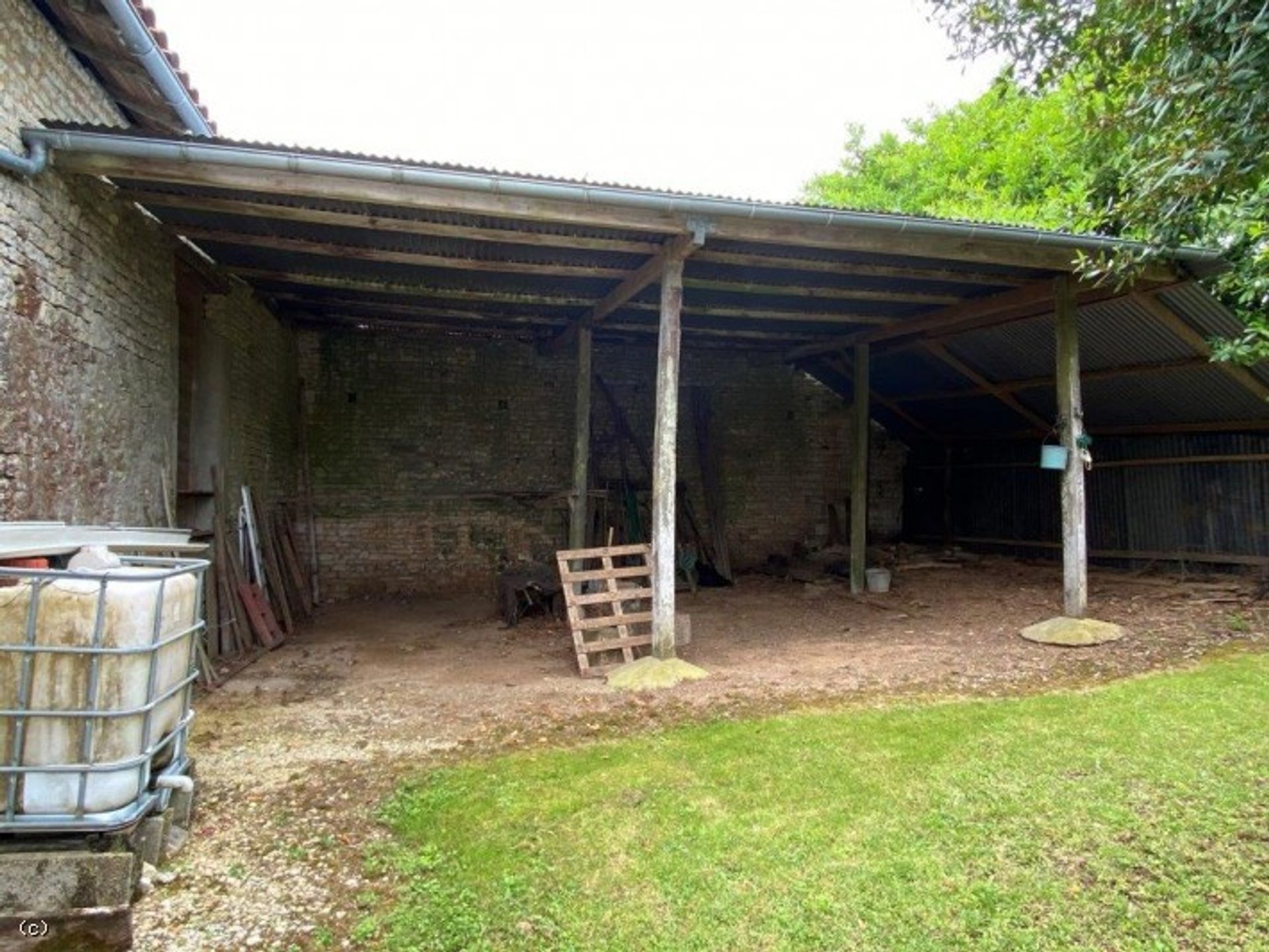 Andet i Verteuil-sur-Charente, Nouvelle-Aquitaine 10097800