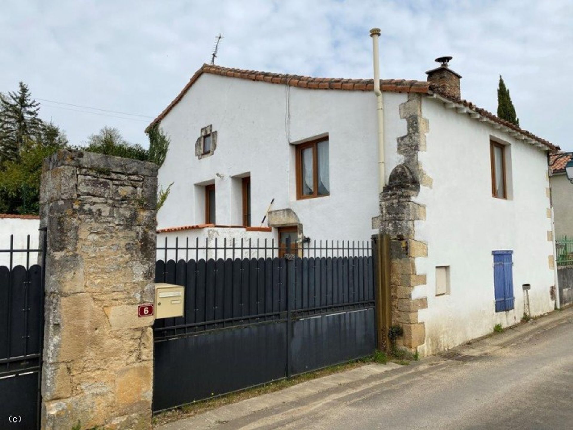 Hus i Aunac, Poitou-Charentes 10097887