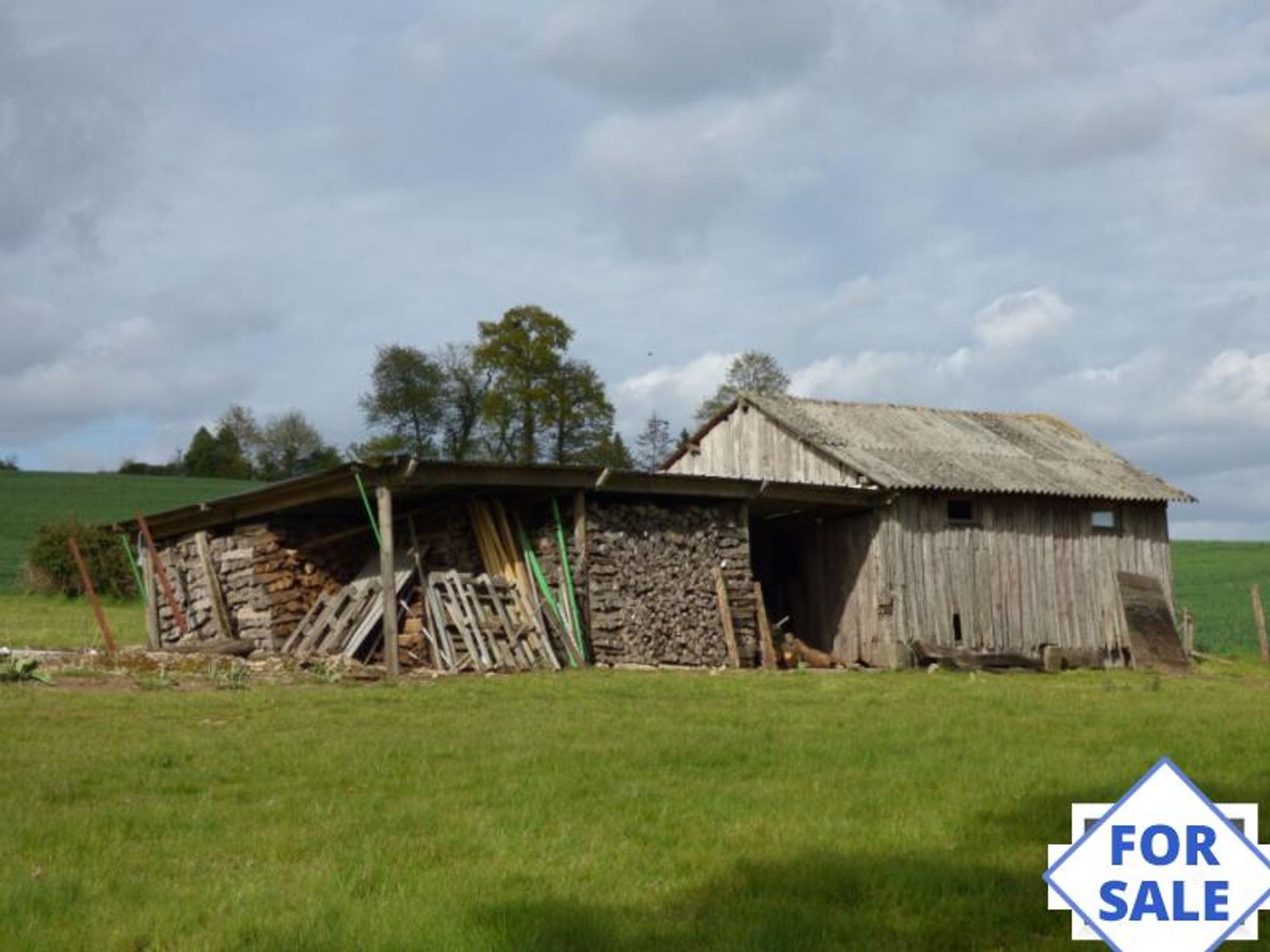 casa en Saint-Cyr-en-Pail, Pays-de-la-Loire 10097927