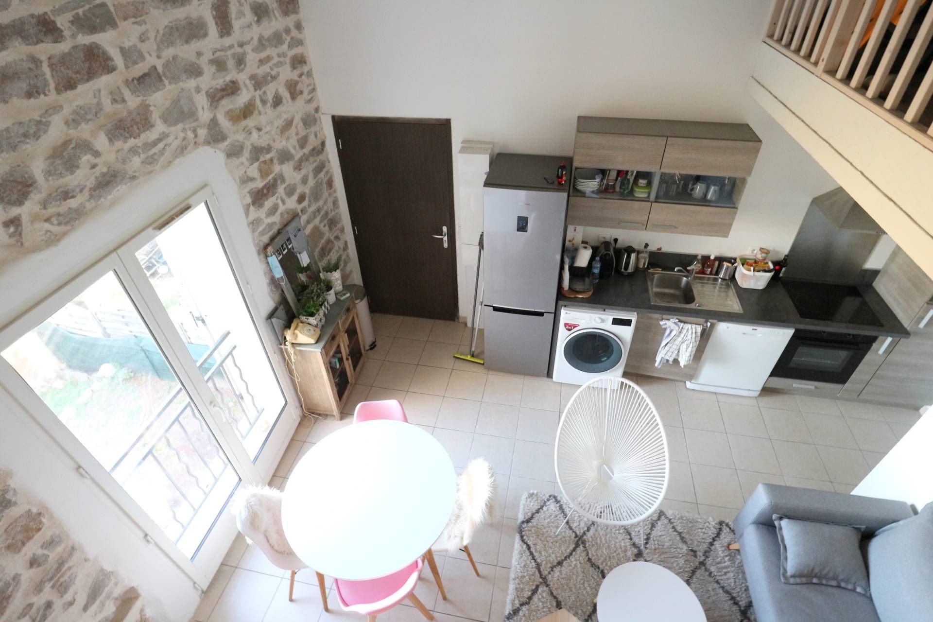 Condominium dans Roquebrune-sur-Argens, Provence-Alpes-Côte d'Azur 10097929