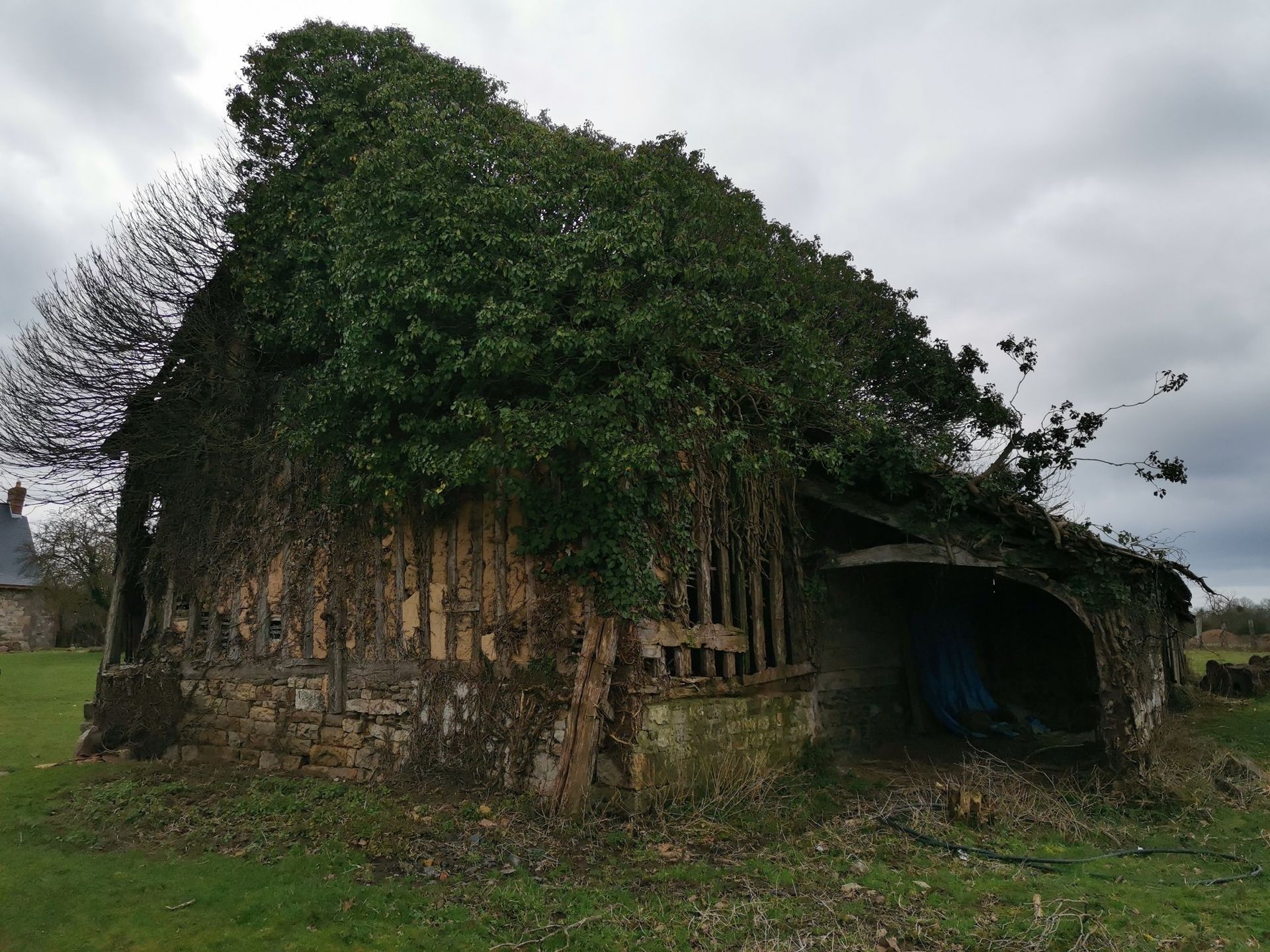 rumah dalam La Baroche-sous-Luce, Basse-Normandie 10097970