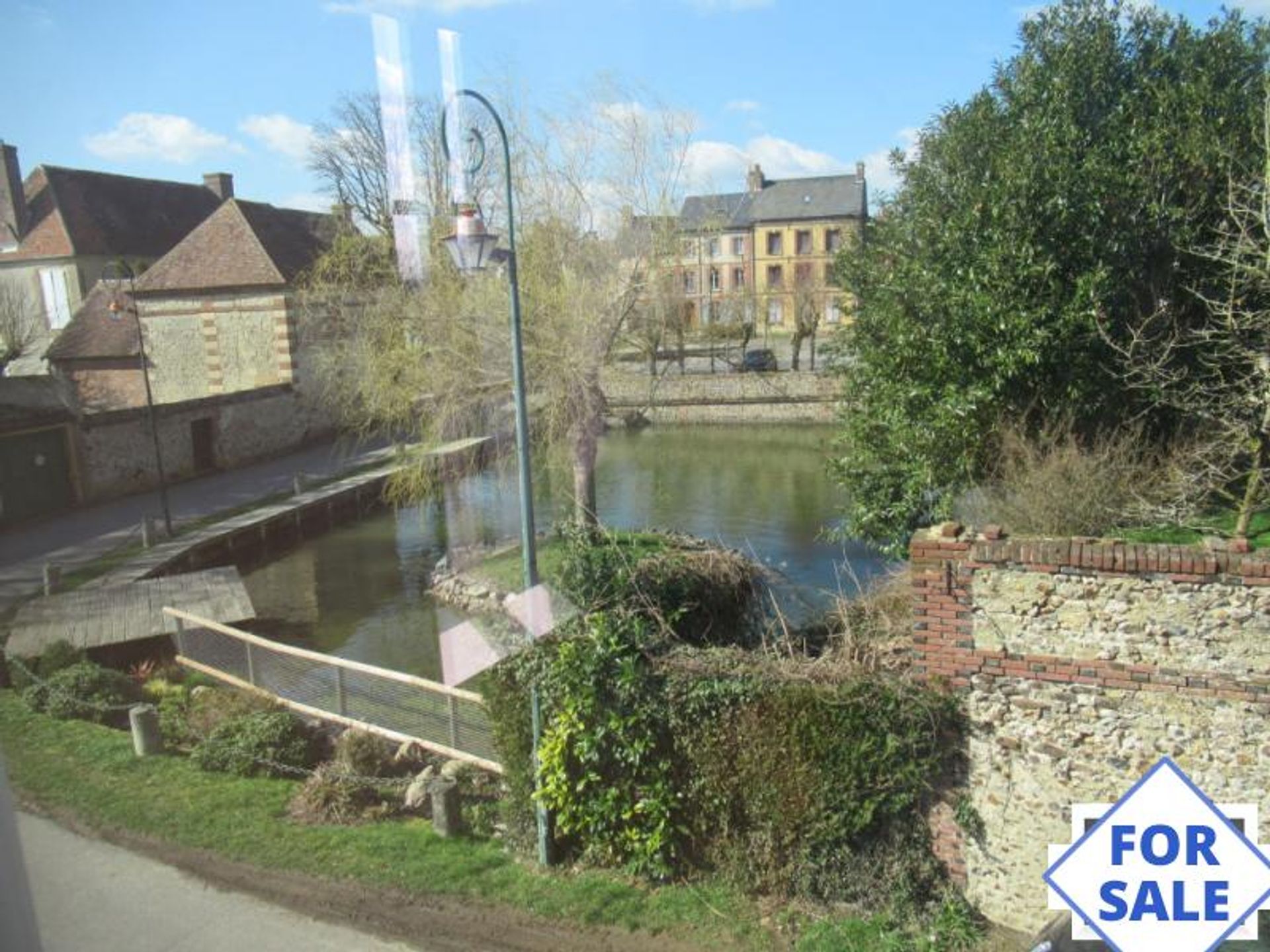 Huis in Moulins-la-Marche, Normandië 10097979