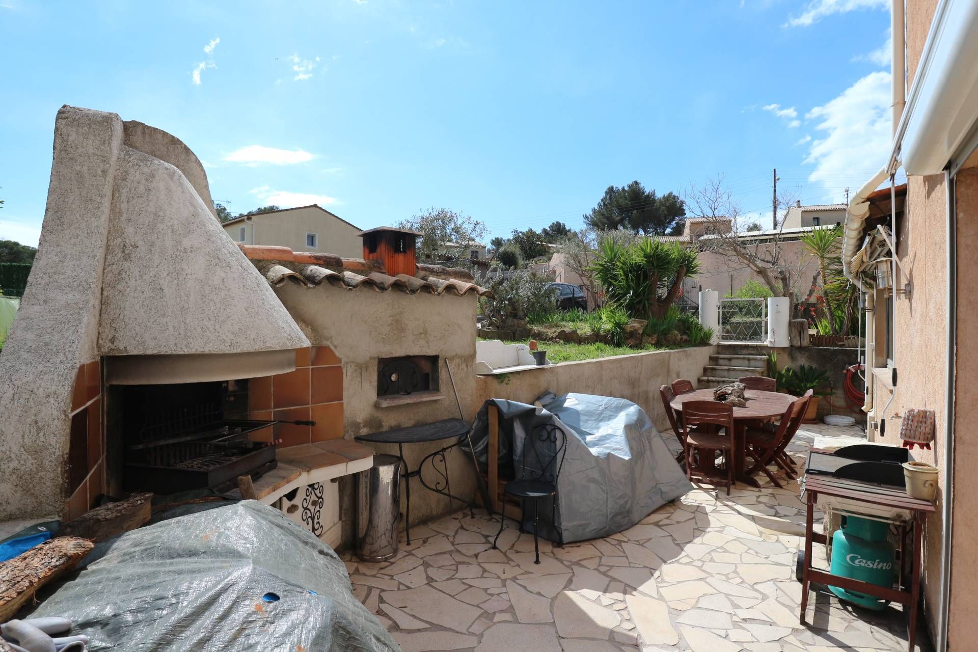 House in Saint-Raphael, Provence-Alpes-Cote d'Azur 10098011