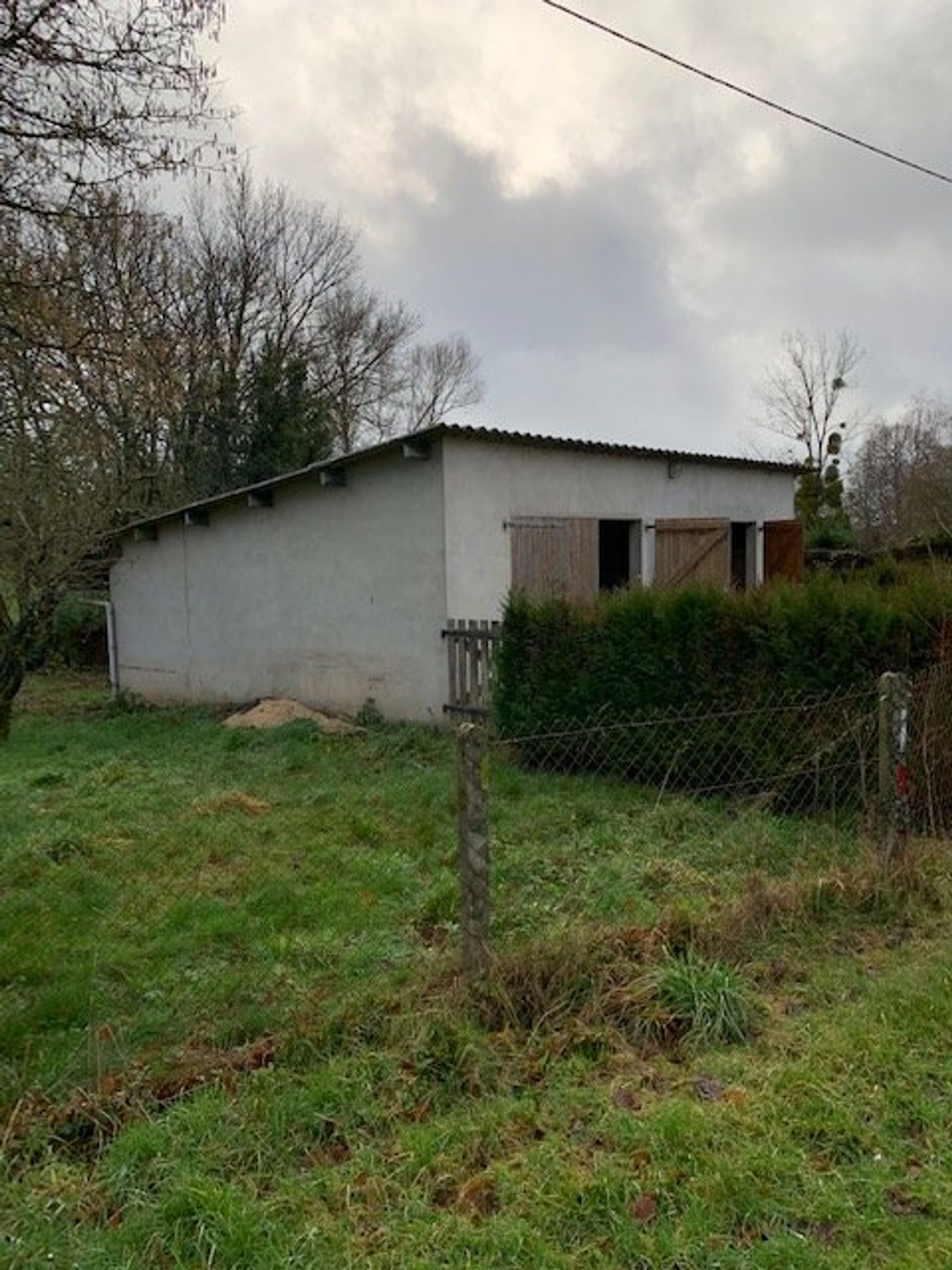 loger dans Ambrieres-les-Vallees, Pays-de-la-Loire 10098068