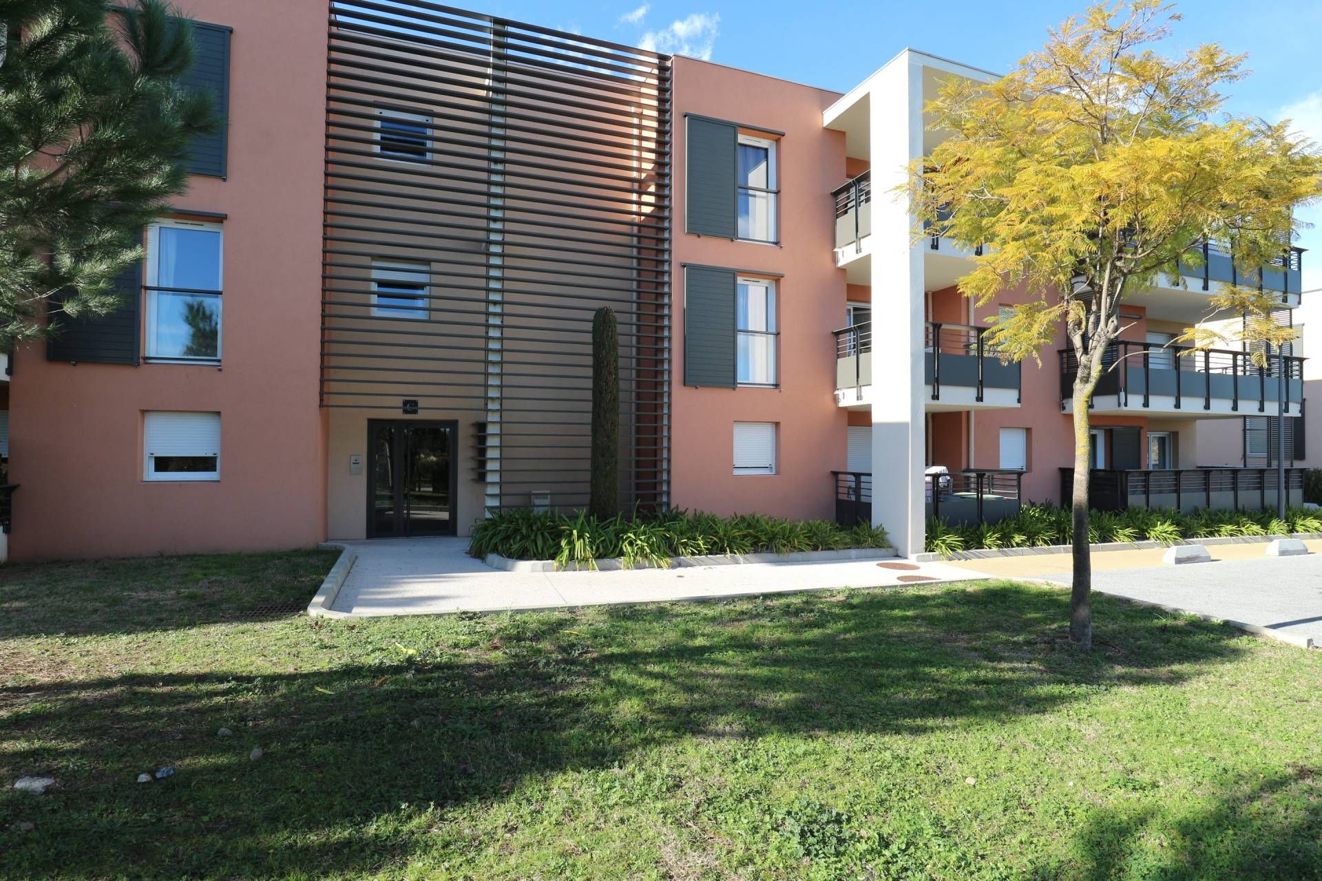 Kondominium dalam Roquebrune-sur-Argens, Provence-Alpes-Côte d'Azur 10098073