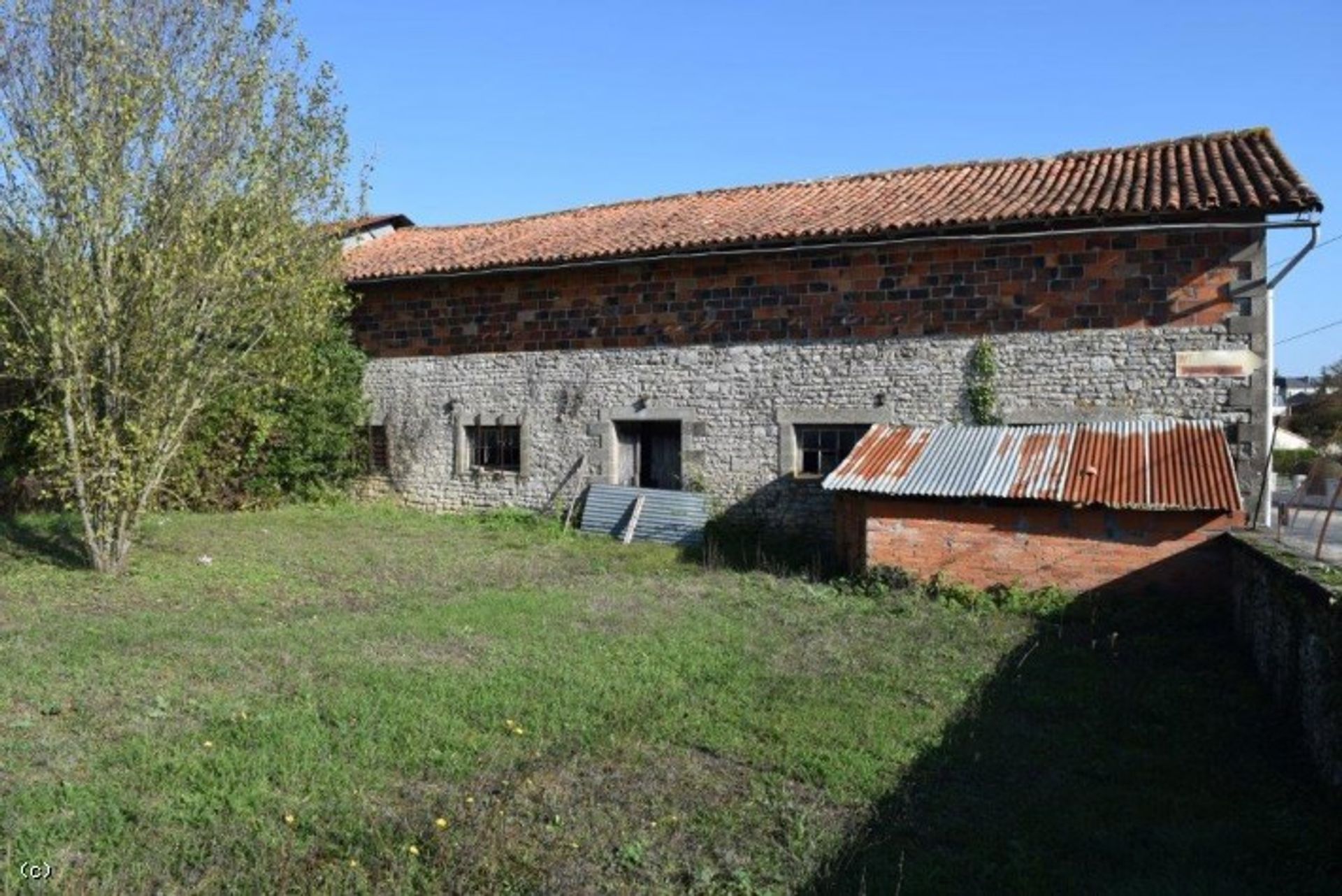 Muu sisään Ruffec, Poitou-Charentes 10098121