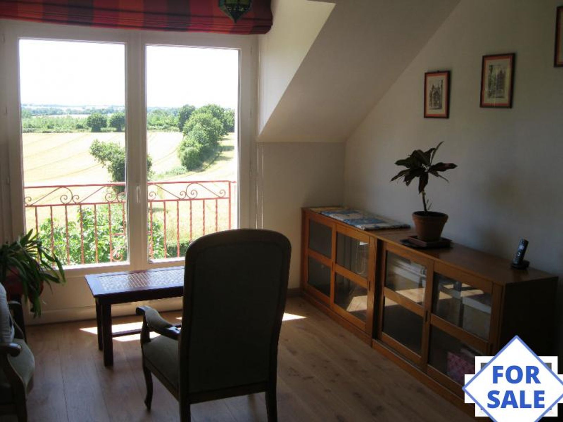 房子 在 Villaines-la-Juhel, Pays-de-la-Loire 10098241