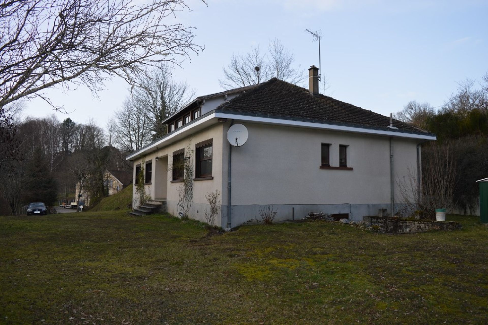 بيت في Eymoutiers, Limousin 10098297