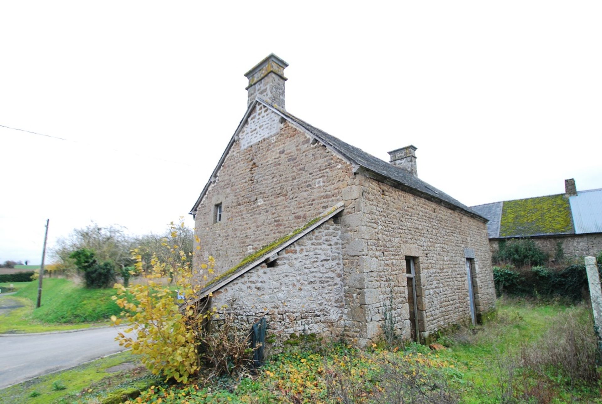 Hus i Le Housseau-Bretignolles, Pays de la Loire 10098322