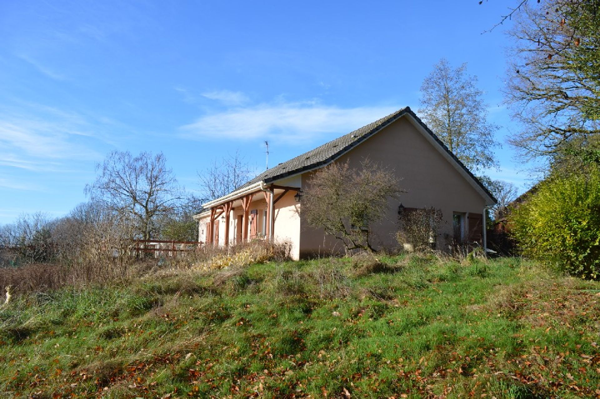 Hus i La Porcherie, Limousin 10098334