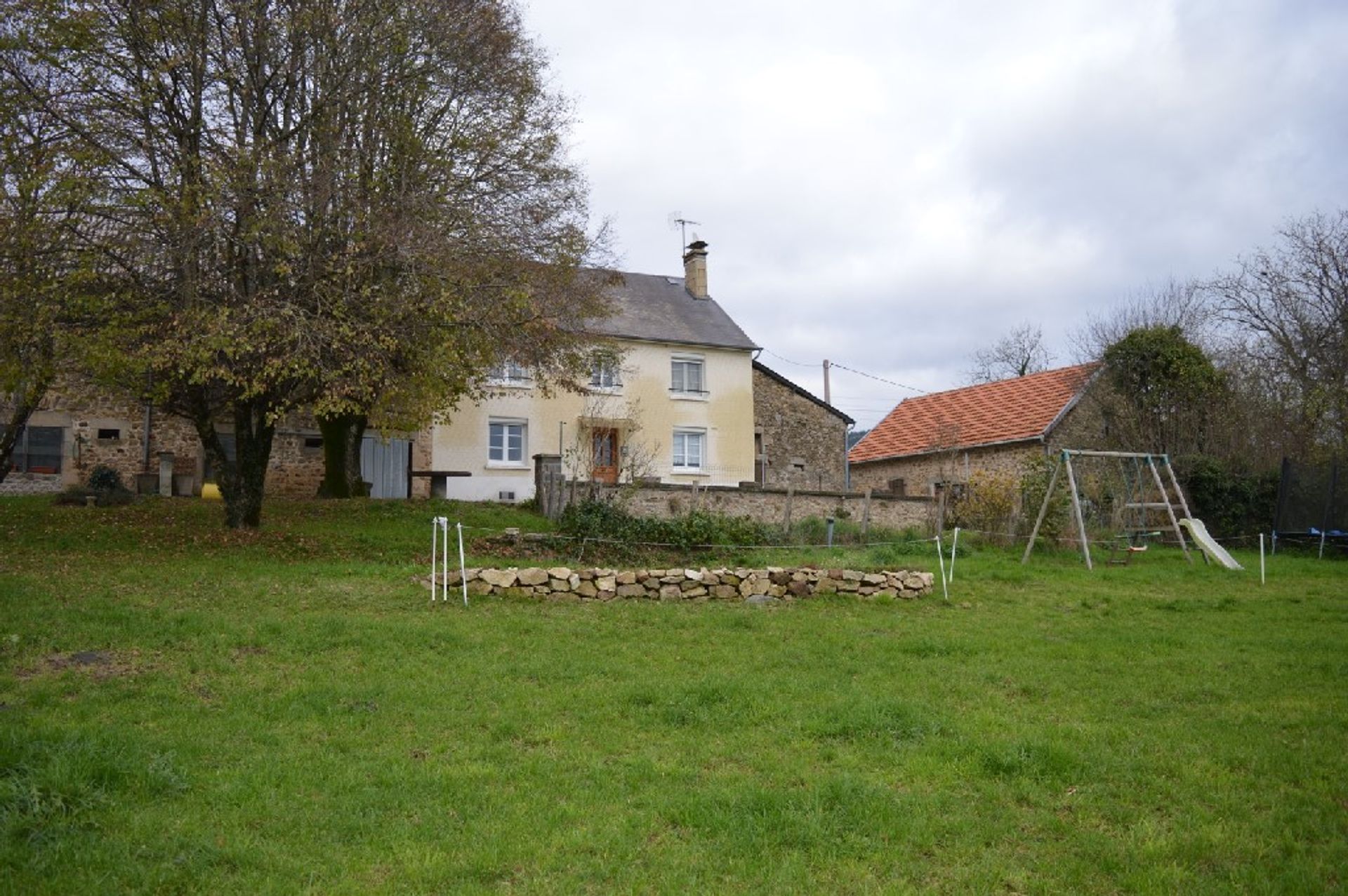 Rumah di Chamberet, Limousin 10098355