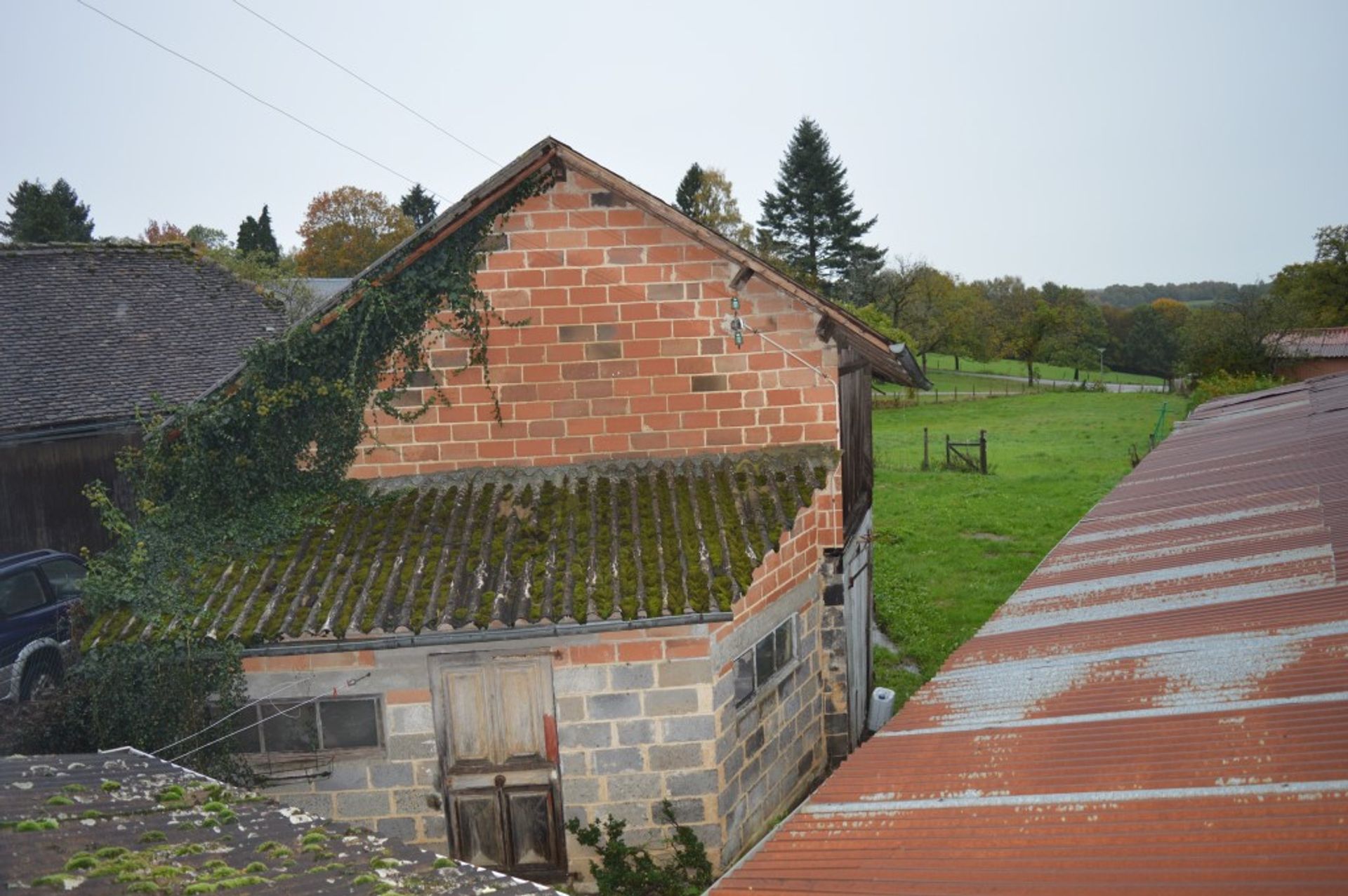 Talo sisään La Porcherie, Limousin 10098368