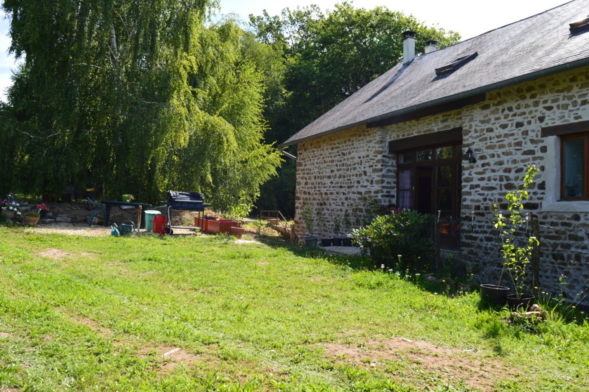 casa en Chamberet, Limousin 10098415