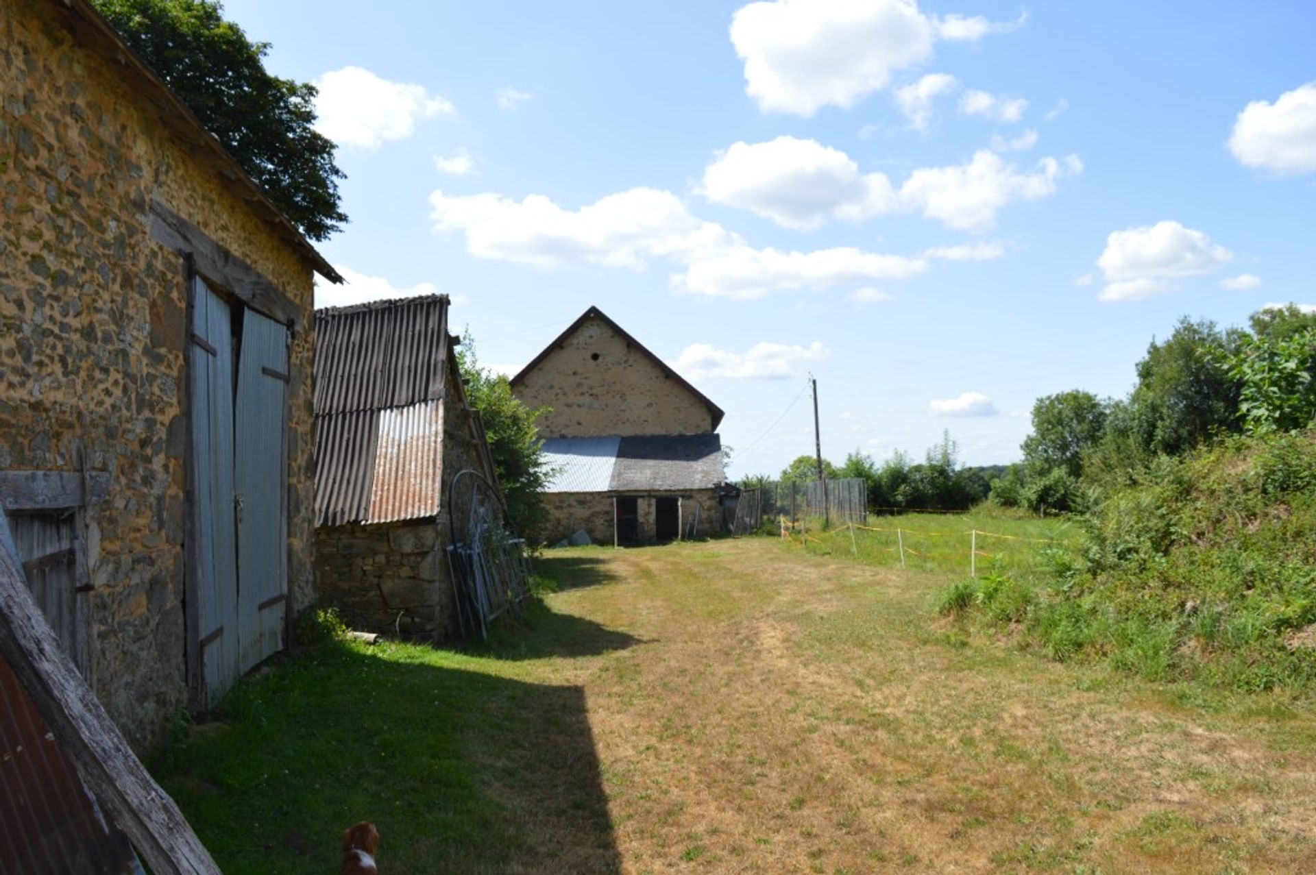 بيت في La Croisille-sur-Briance, Limousin 10098420