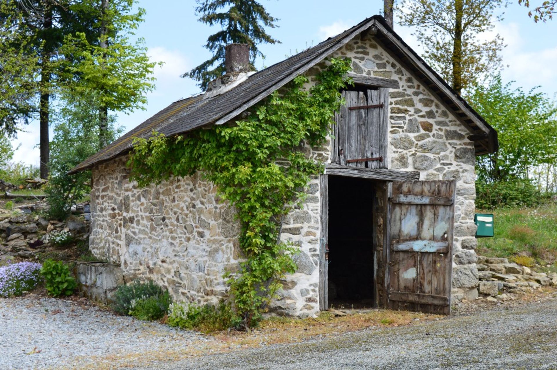 Hus i La Croisille-sur-Briance, Limousin 10098427