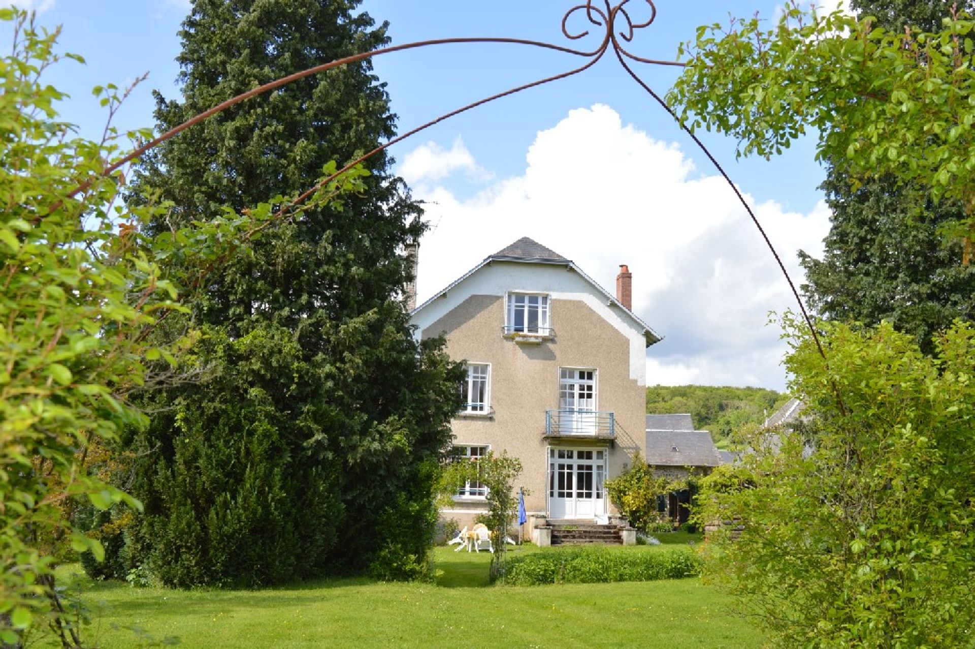 rumah dalam La Croisille-sur-Briance, Limousin 10098439