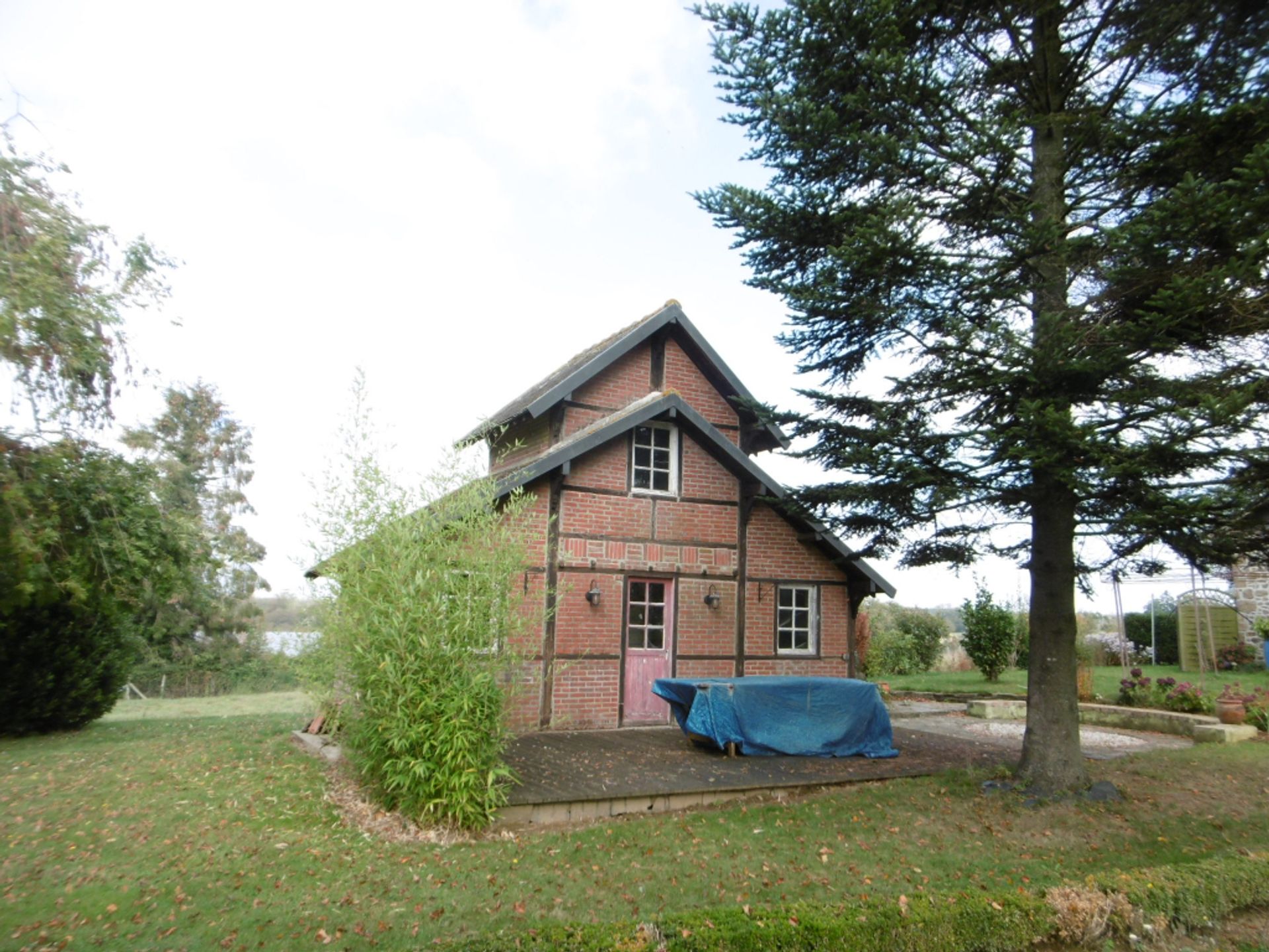 casa en Moulines, Normandie 10098443