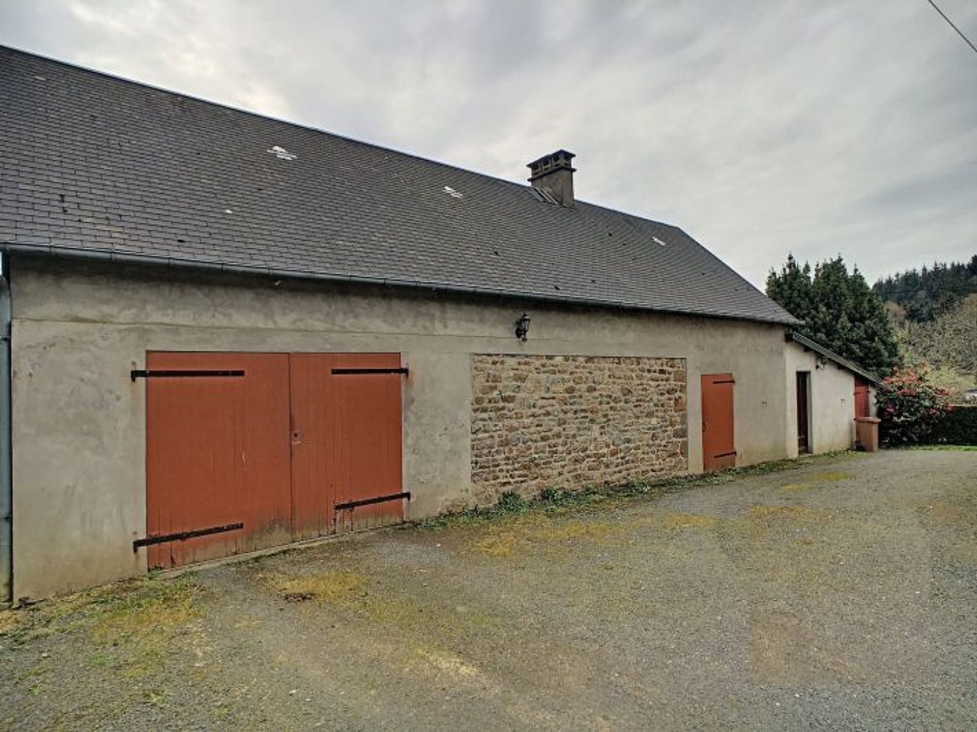 rumah dalam Villedieu-les-Poeles, Basse-Normandie 10098458