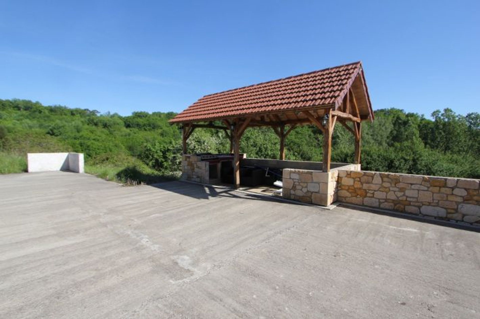 Haus im Saint-Cernin-de-l'Herm, Aquitaine 10098621