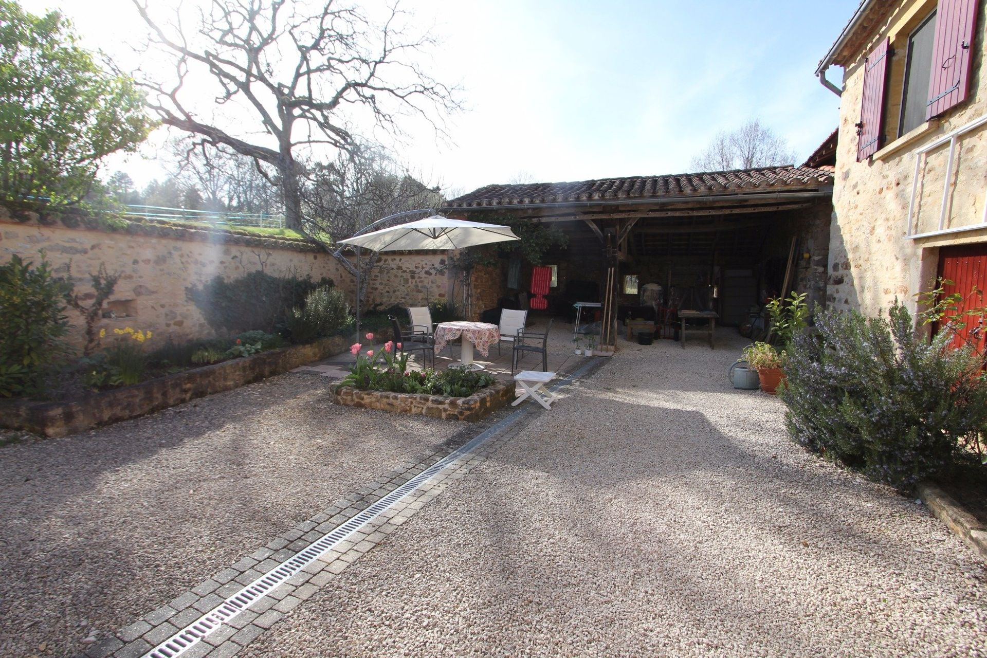 Haus im Villefranche-du-Périgord, Neu-Aquitanien 10098670