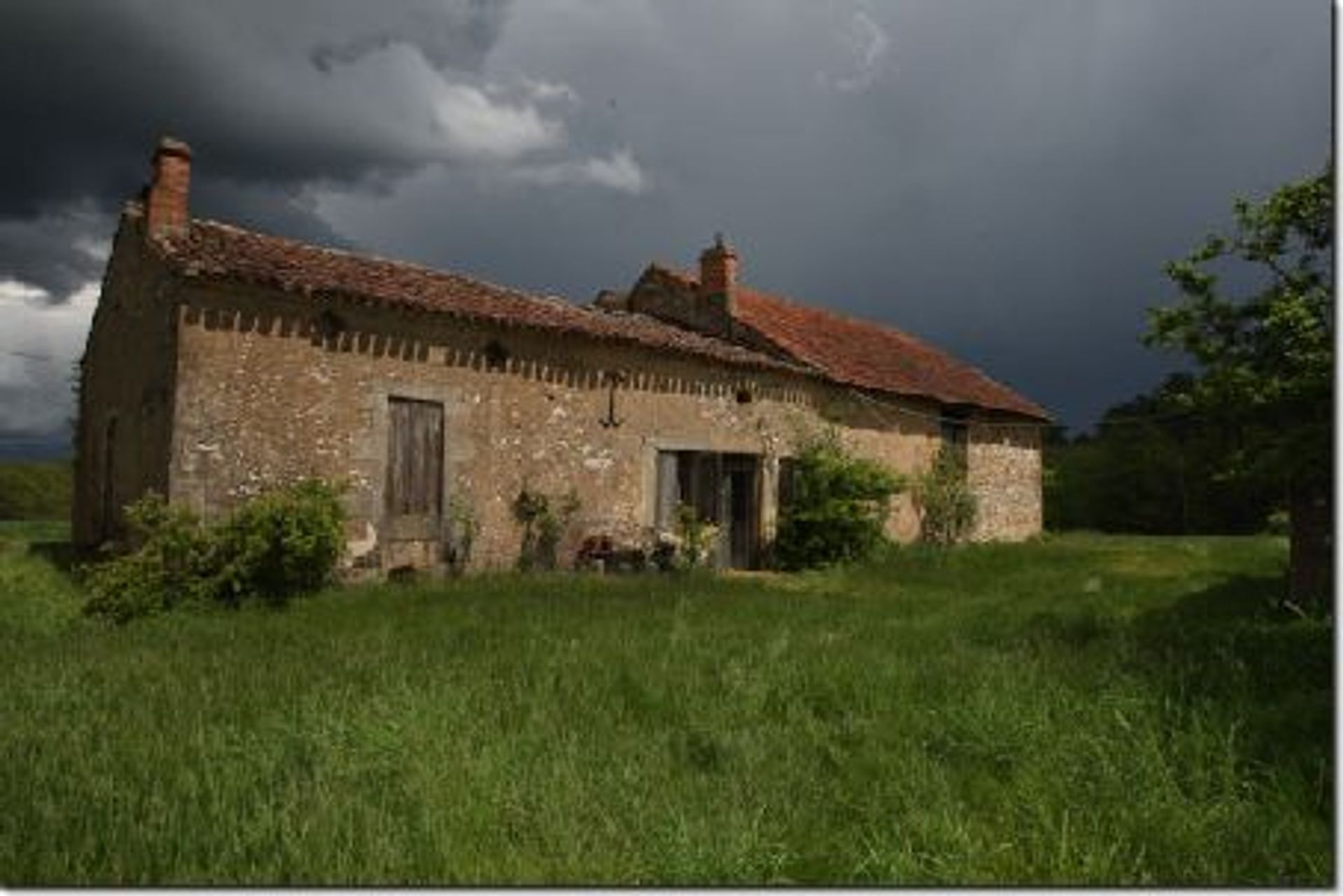 房子 在 Montferrand-du-Perigord, 新阿基坦大區 10098703