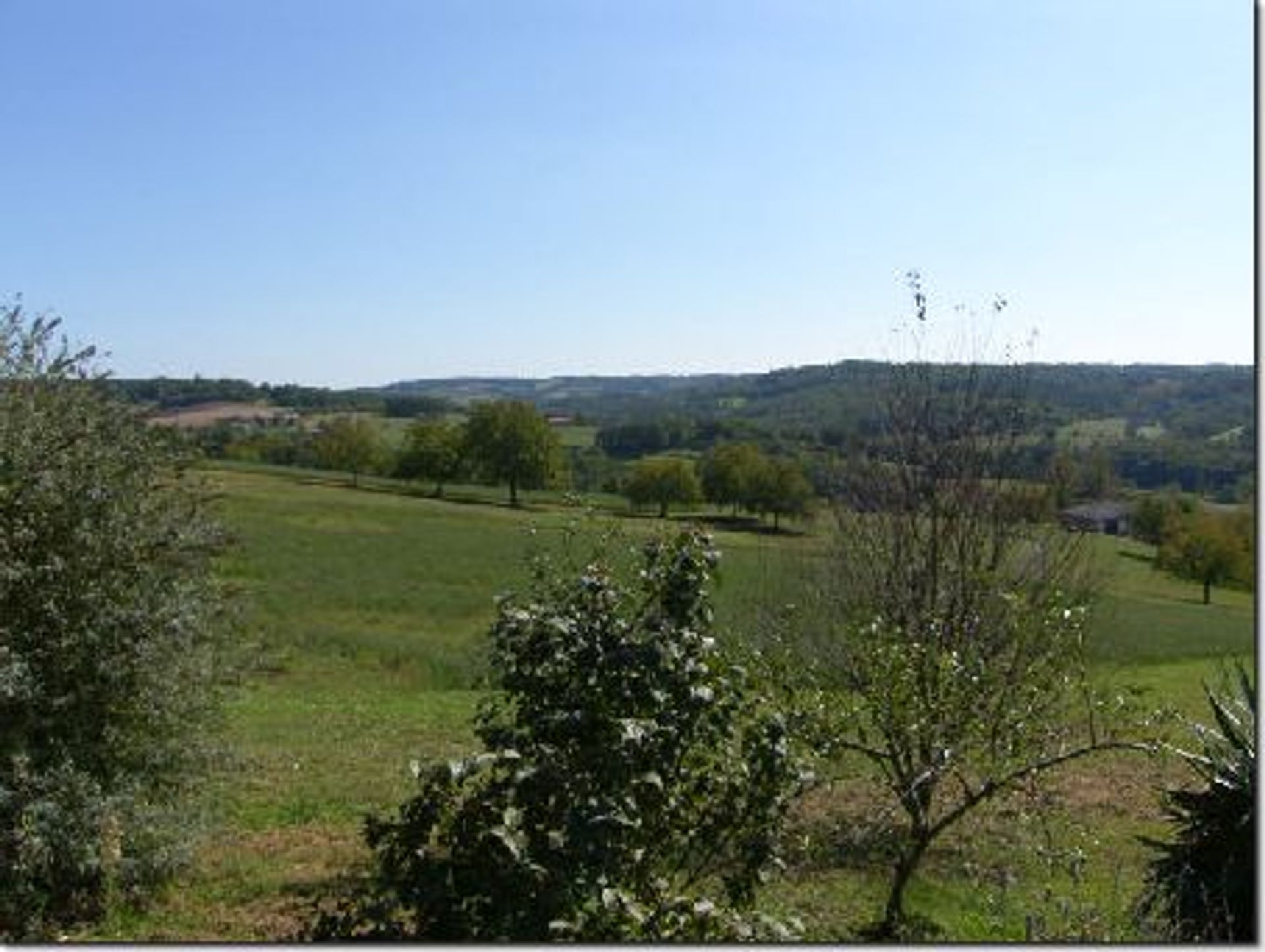 House in Carves, Nouvelle-Aquitaine 10098714