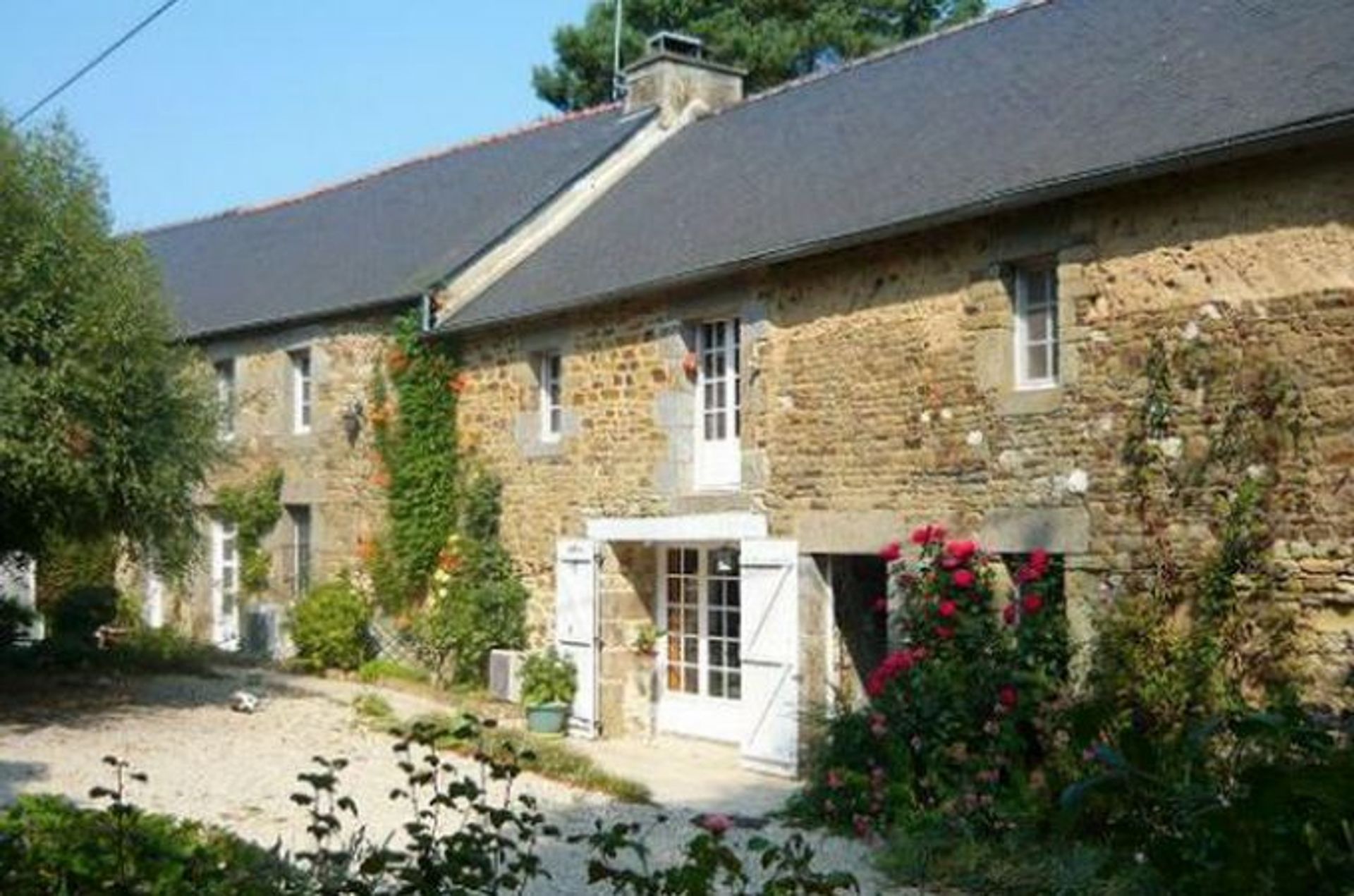 Hus i Guilliers, Bretagne 10098722