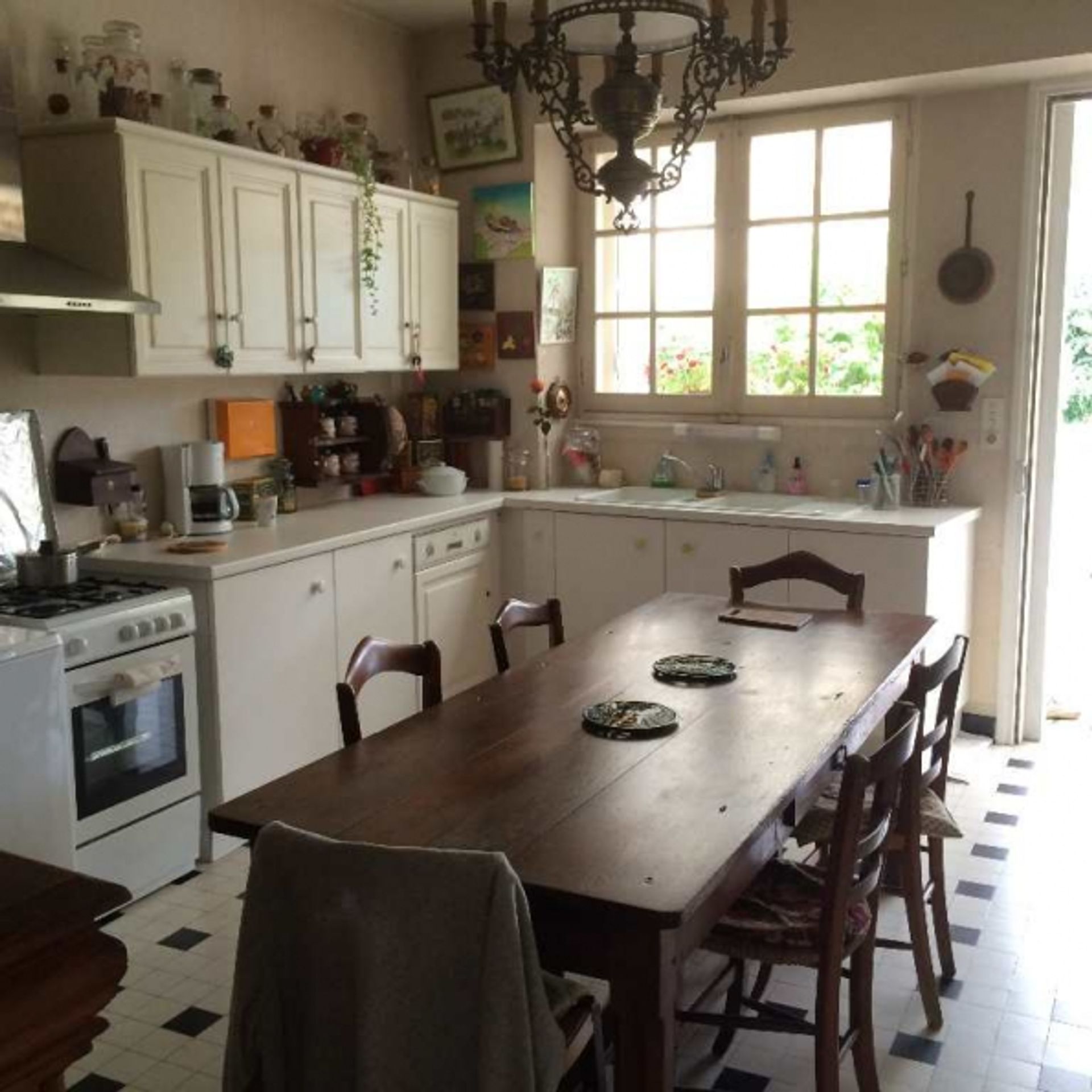 rumah dalam Angouleme, Poitou-Charentes 10098767