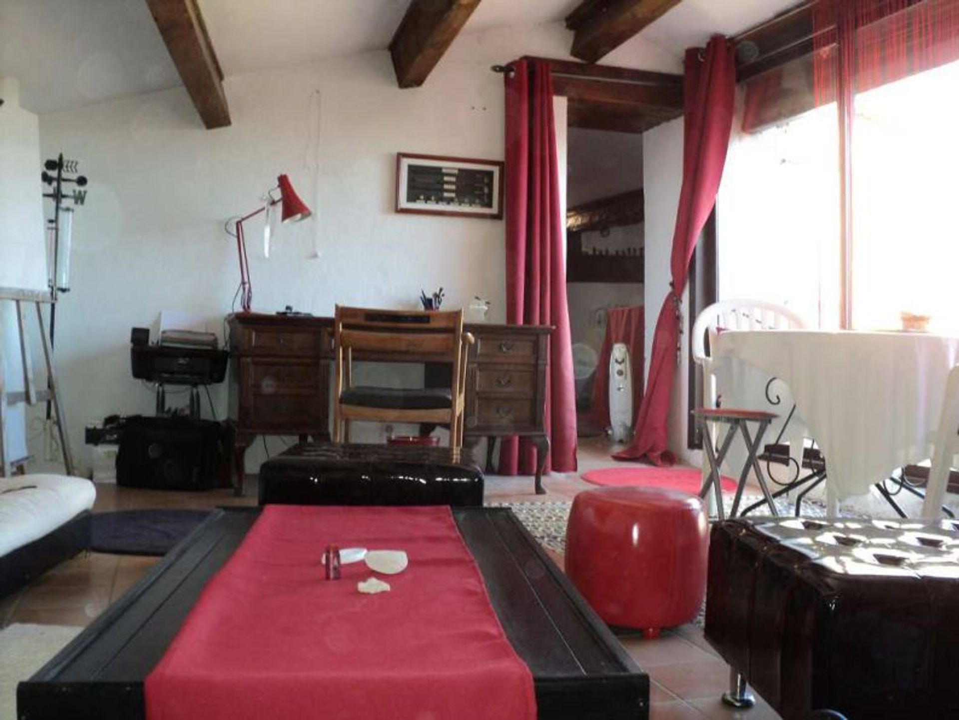 Hus i Clermont-l'Herault, Languedoc-Roussillon 10098797