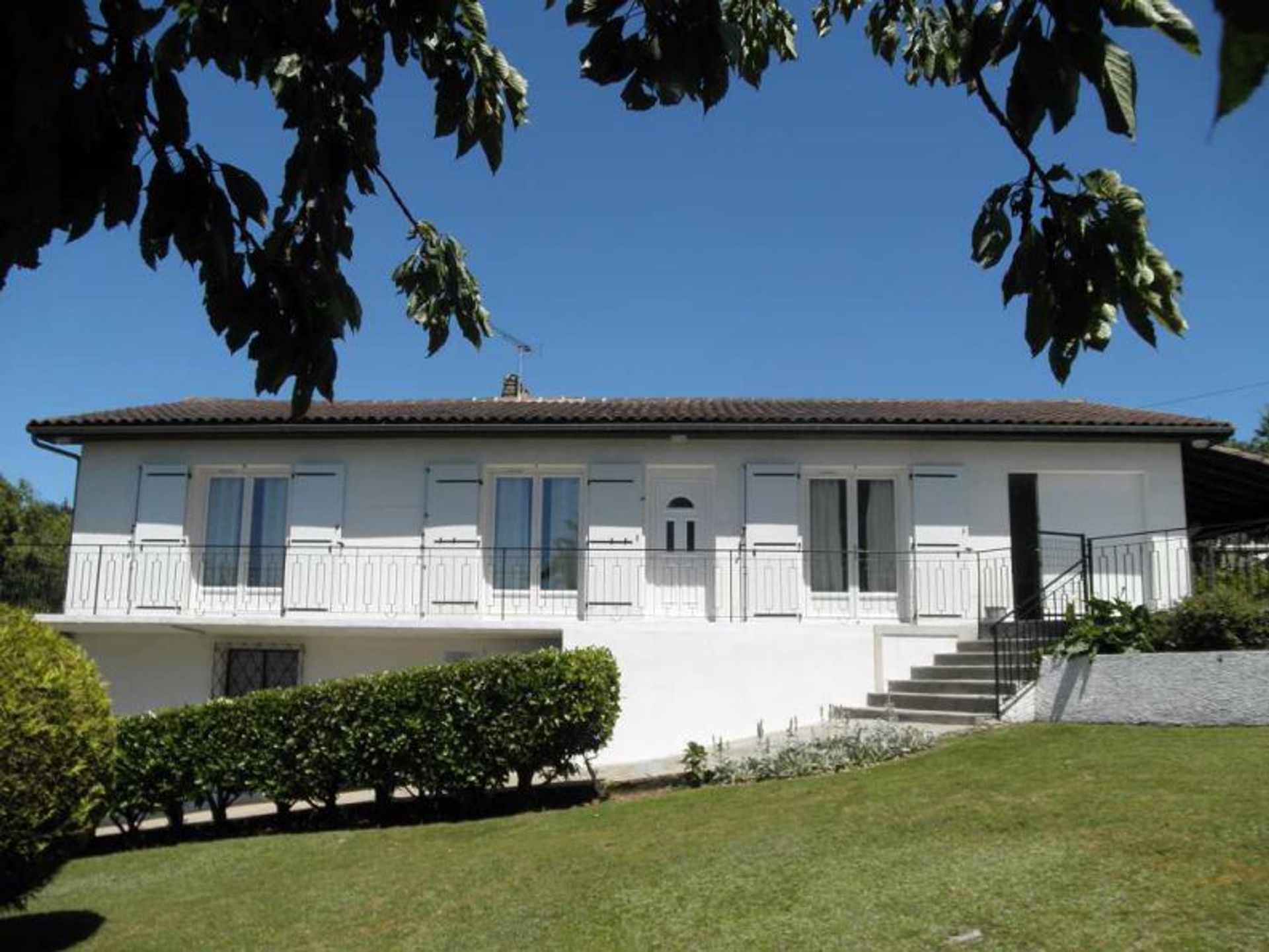 Casa nel Ruelle-sur-Touvre, Nouvelle-Aquitaine 10098832