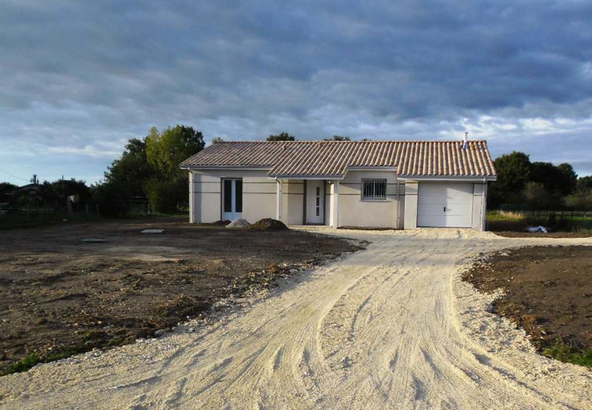 casa en Montpon-Menesterol, Aquitaine 10098839