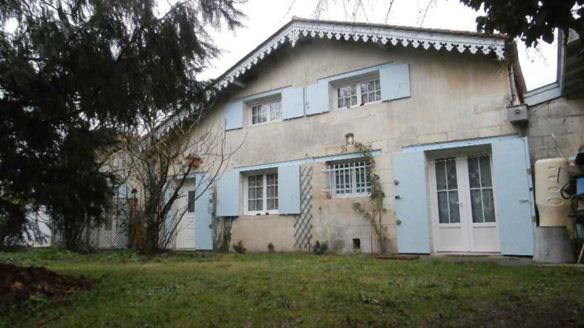 Hus i Libourne, Nouvelle-Aquitaine 10098872