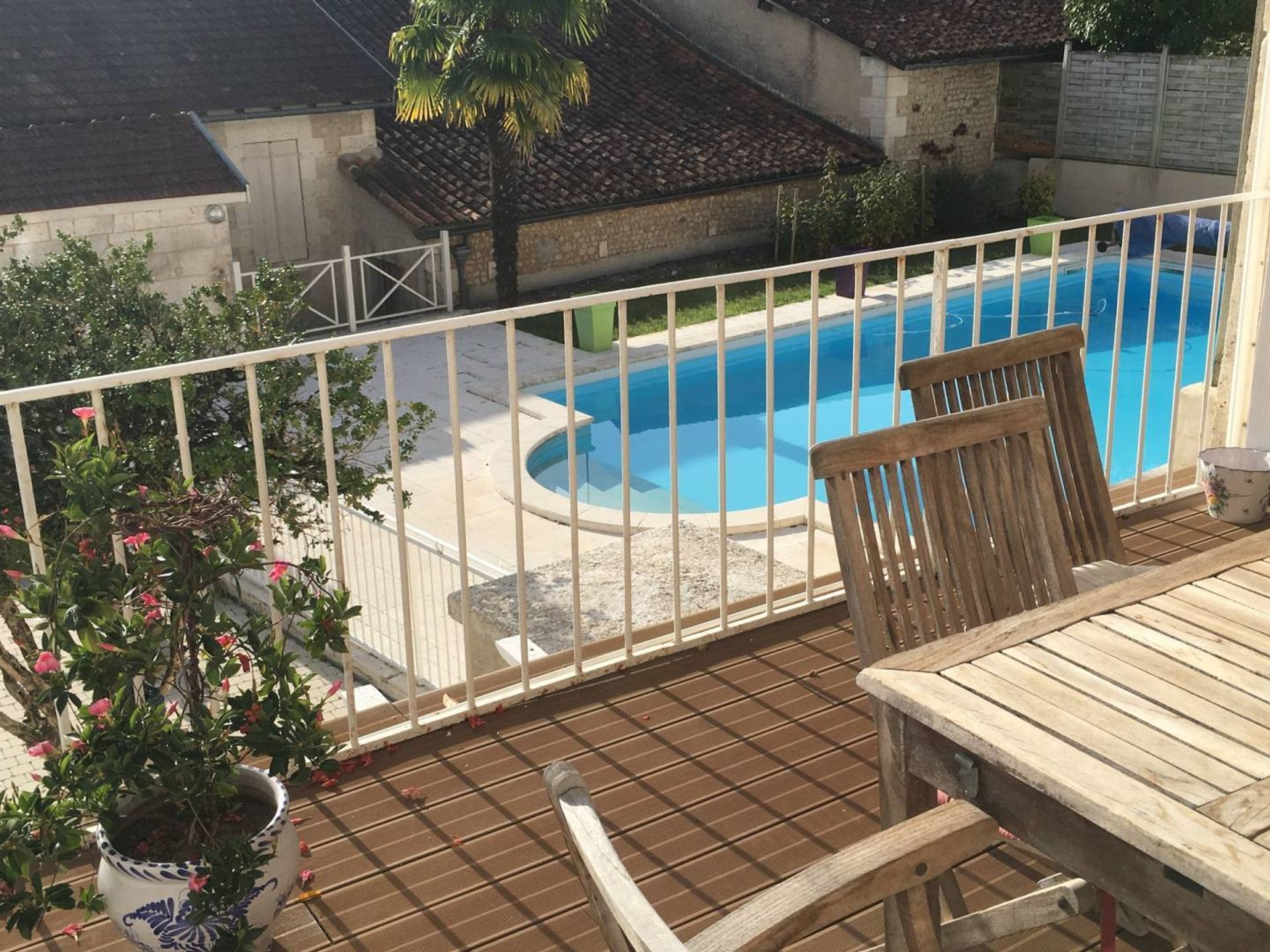 Haus im Montmoreau-Saint-Cybard, Poitou-Charentes 10099302