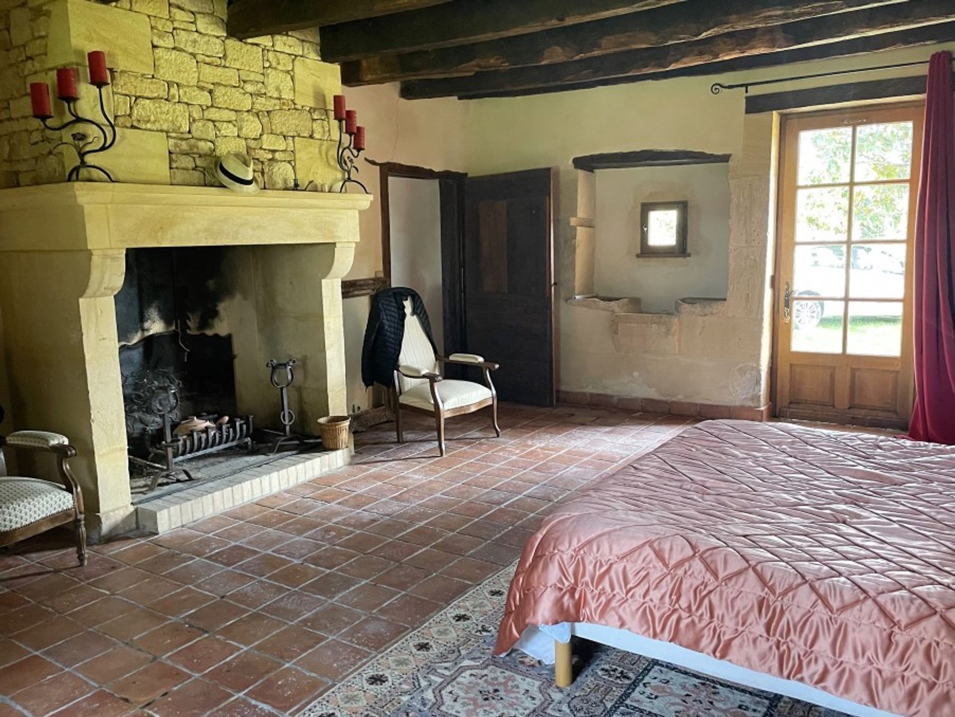 بيت في Monpazier, Aquitaine 10099632