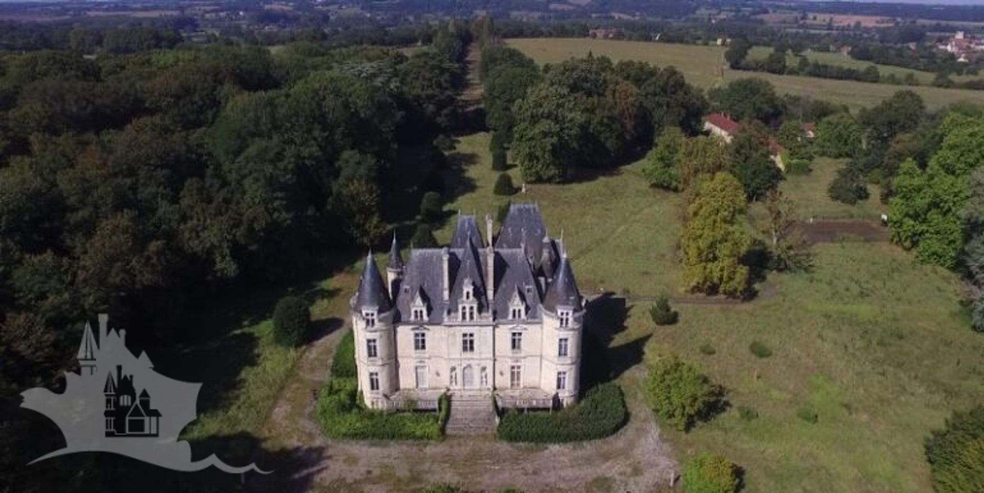 Autre dans La Ferté-Bernard, Pays de la Loire 10100198