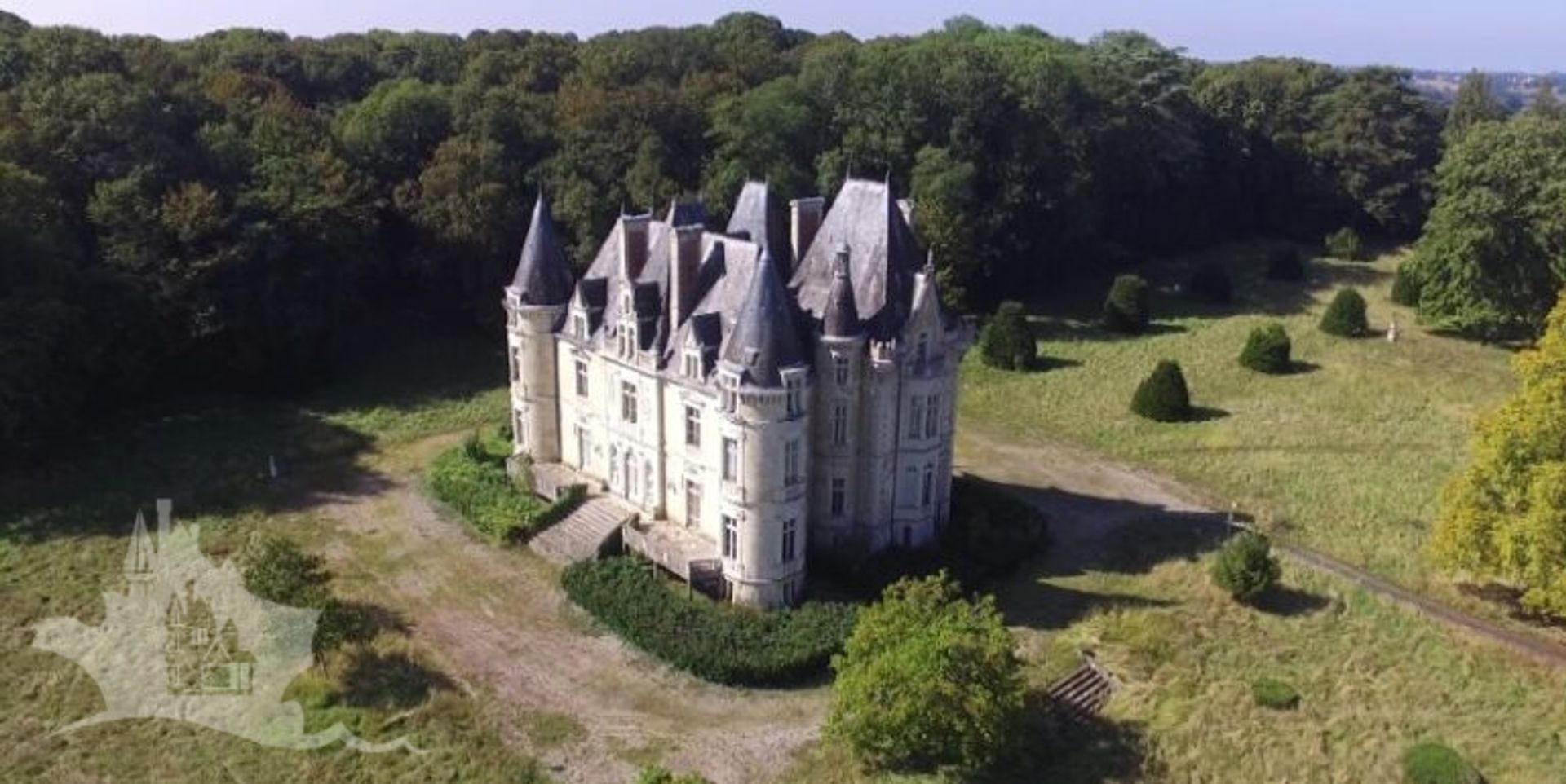 Autre dans La Ferté-Bernard, Pays de la Loire 10100198