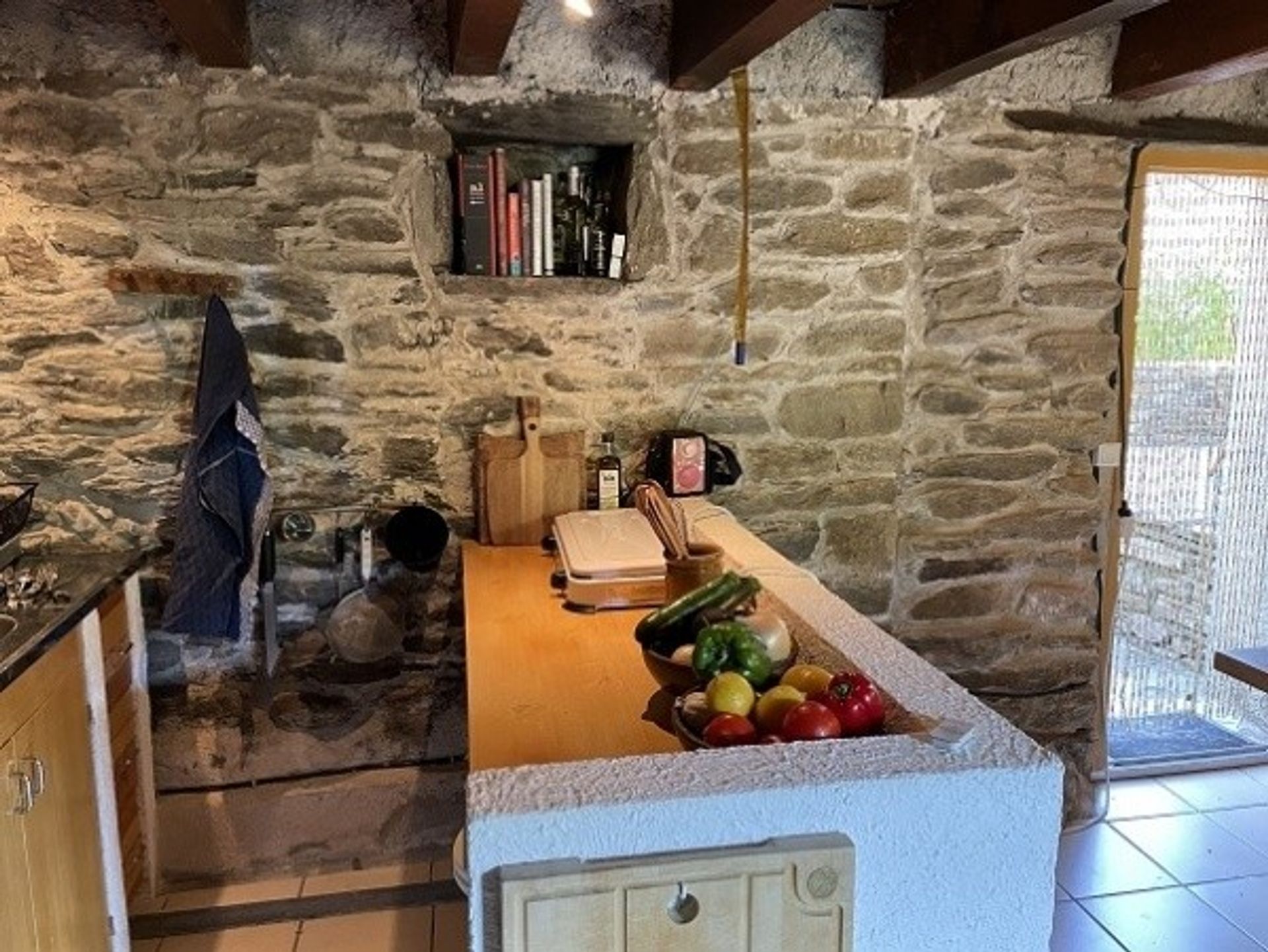 casa no Saint-Pons-De-Thomieres, Languedoc-Roussillon 10100287