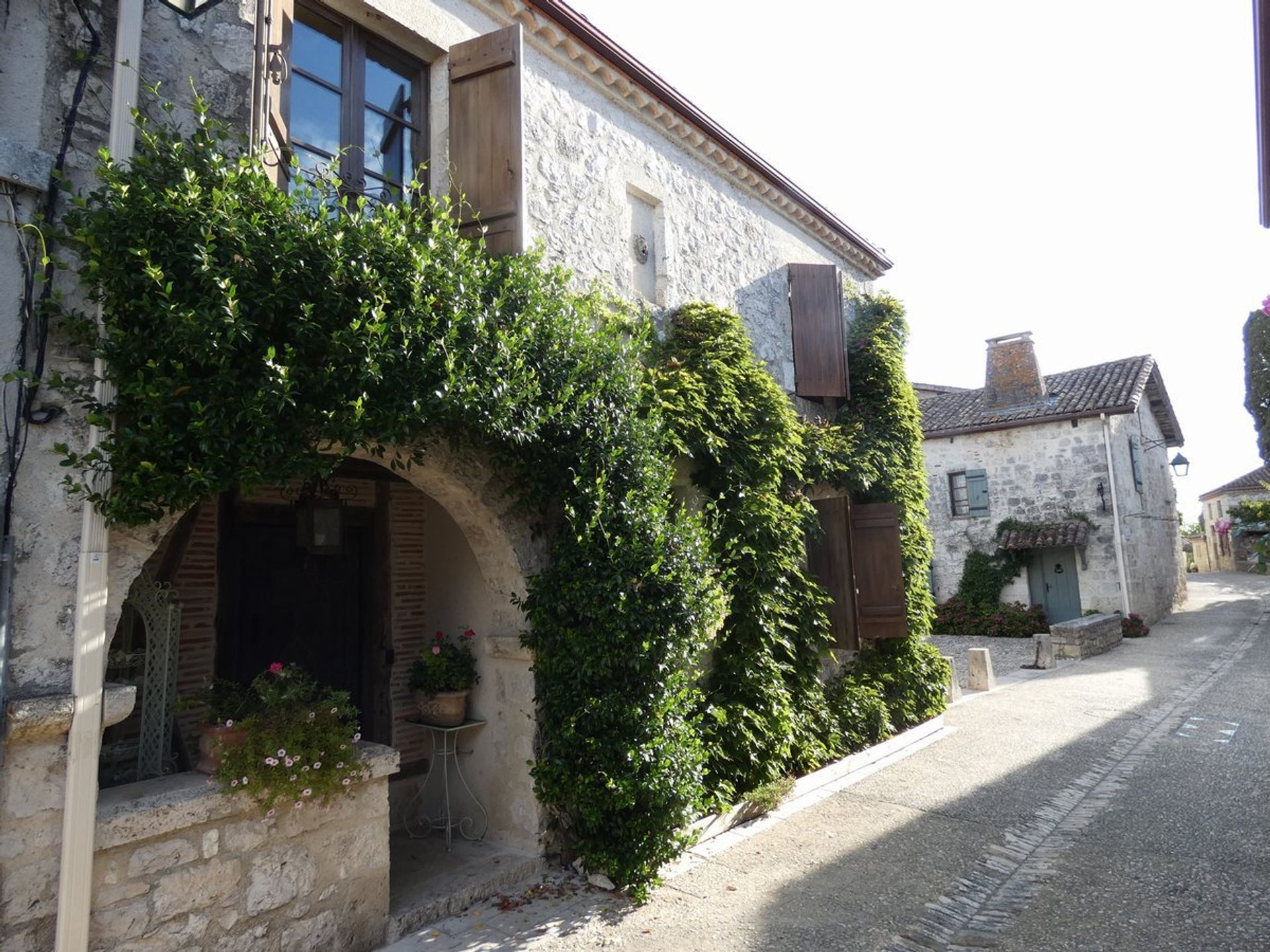 σπίτι σε Villeneuve-Sur-Lot, Aquitaine 10100349