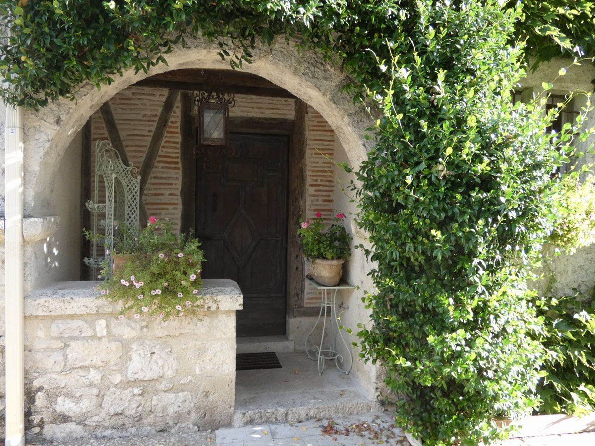 Rumah di Villeneuve-sur-Lot, Nouvelle-Aquitaine 10100349