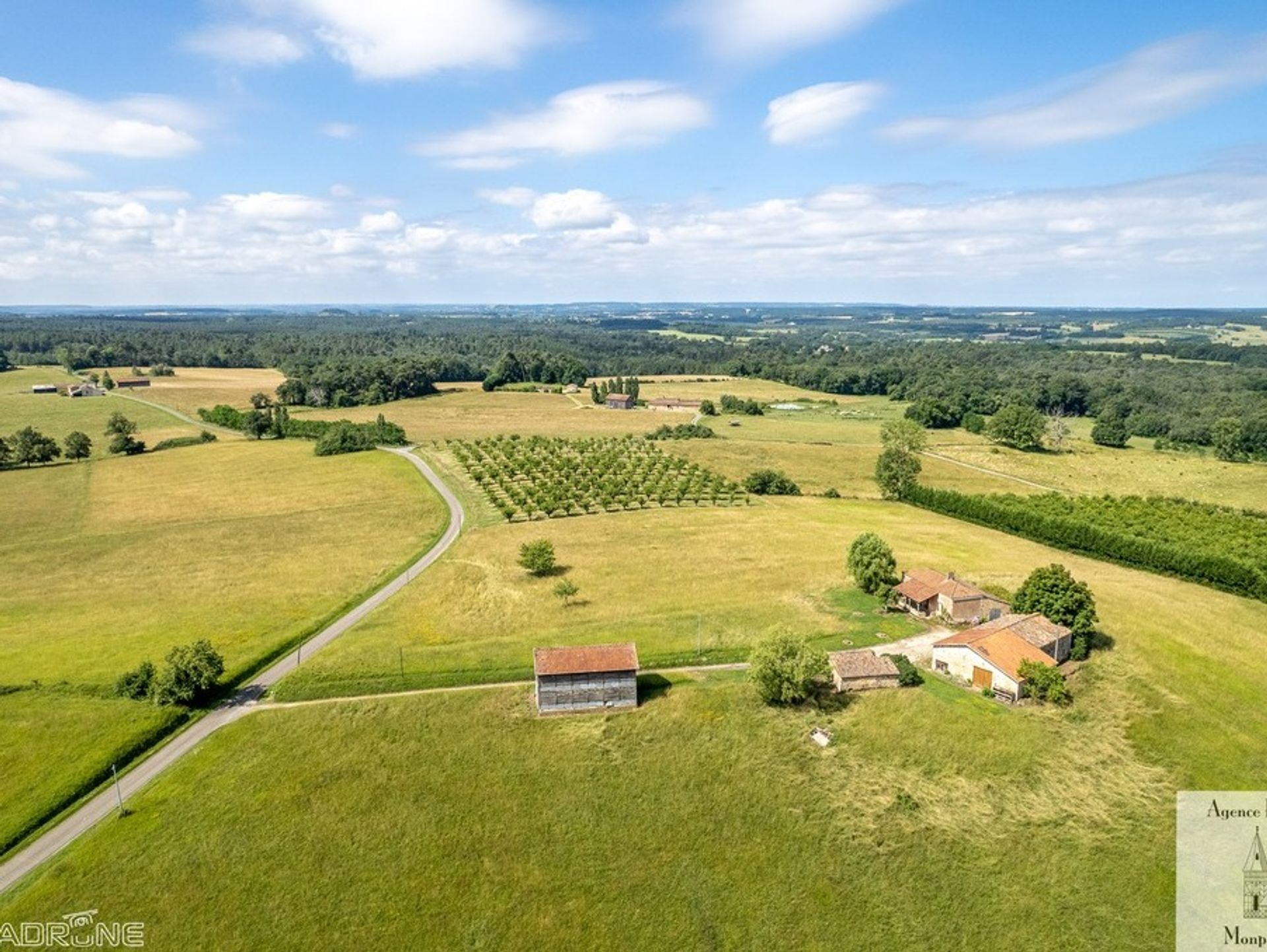 casa en Vergt-de-Biron, Nouvelle-Aquitaine 10100425