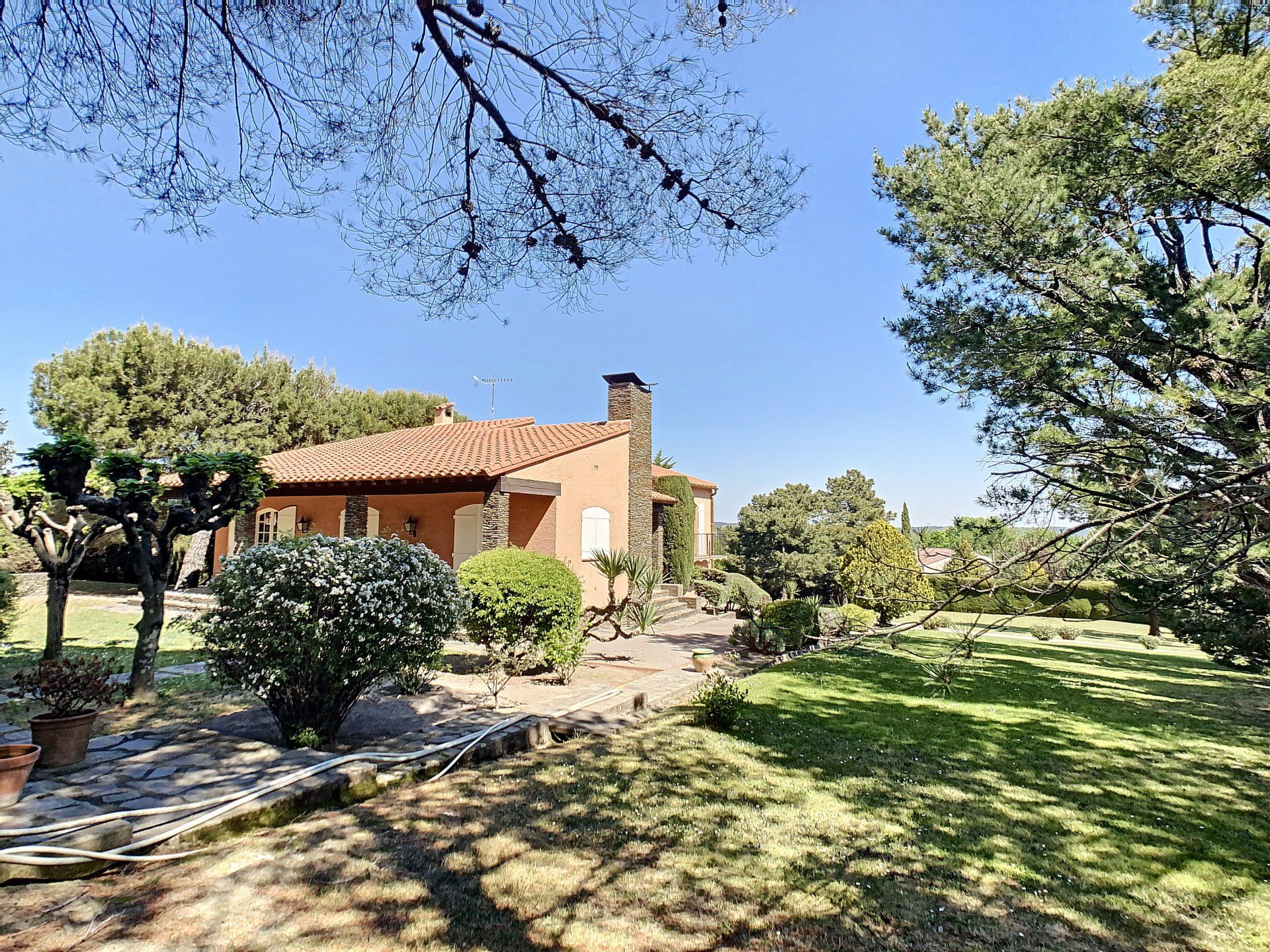 rumah dalam Ceret, Occitanie 10100502