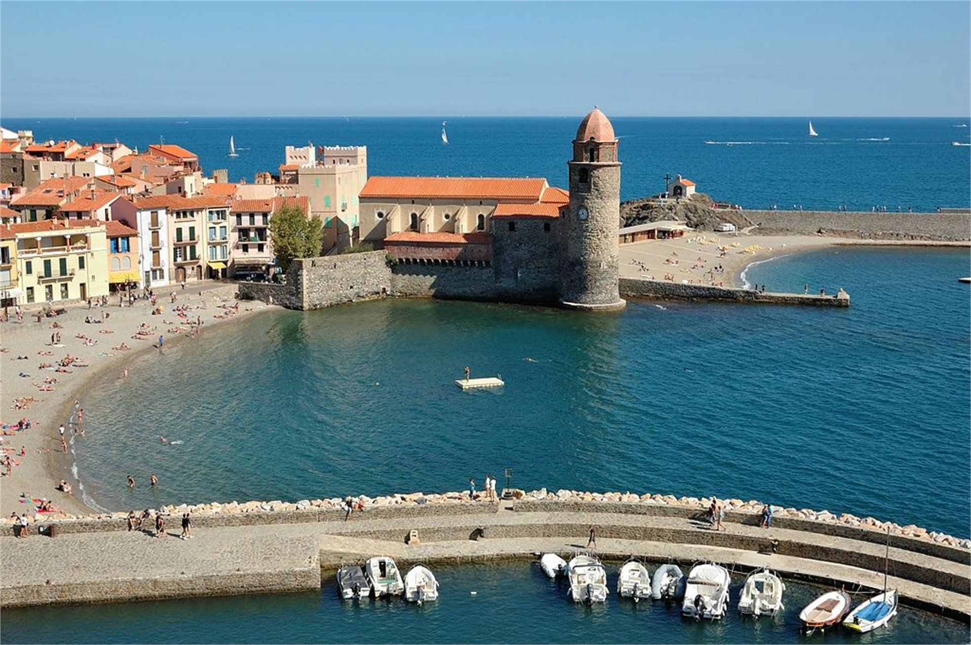 सम्मिलित में Collioure, Languedoc-Roussillon 10100562