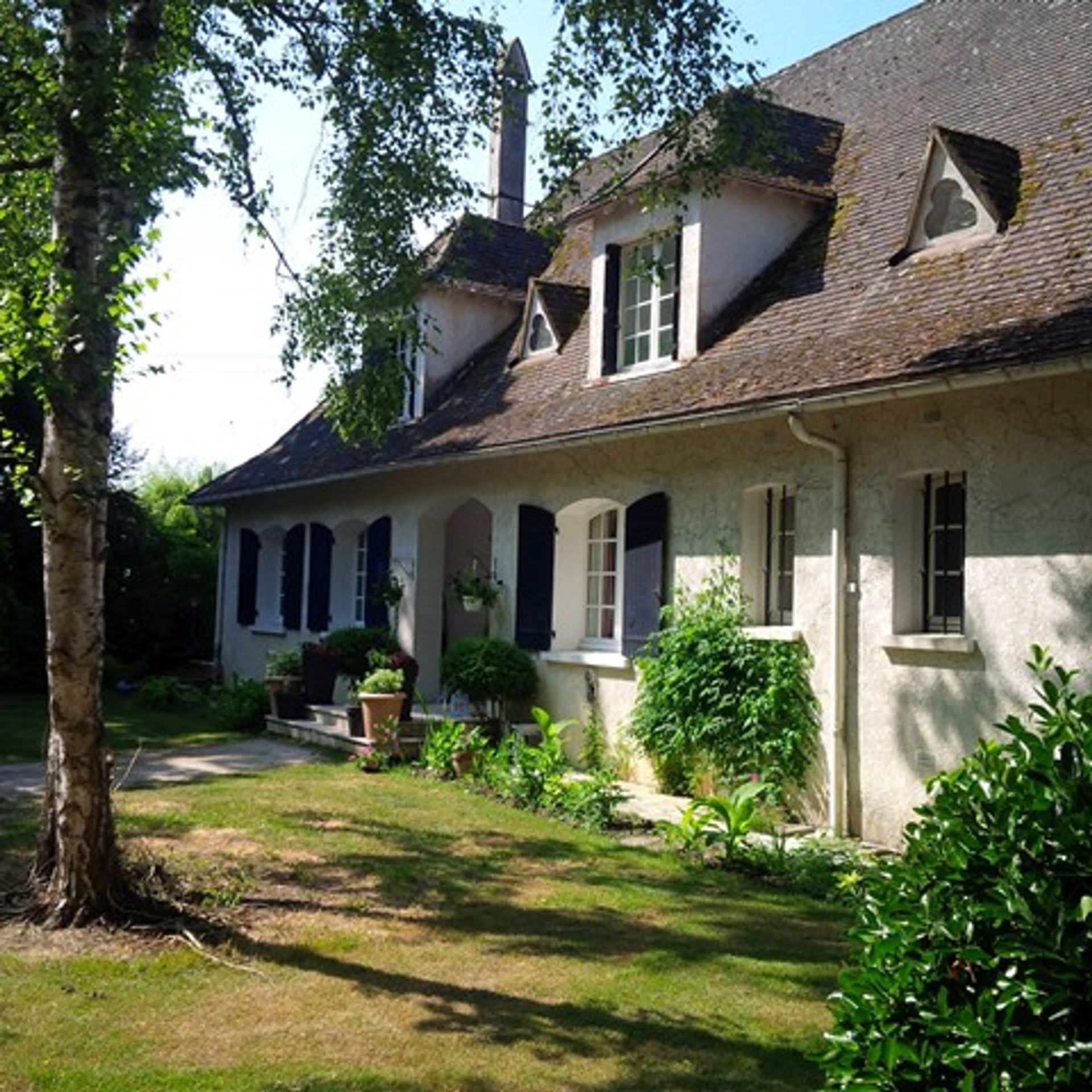 House in Lauzun, Nouvelle-Aquitaine 10100707