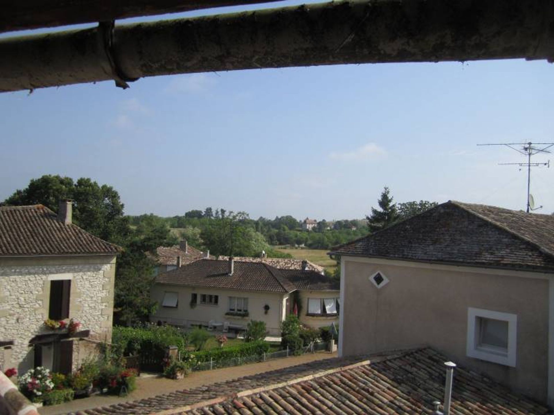 Rumah di Lauzun, Nouvelle-Aquitaine 10100840