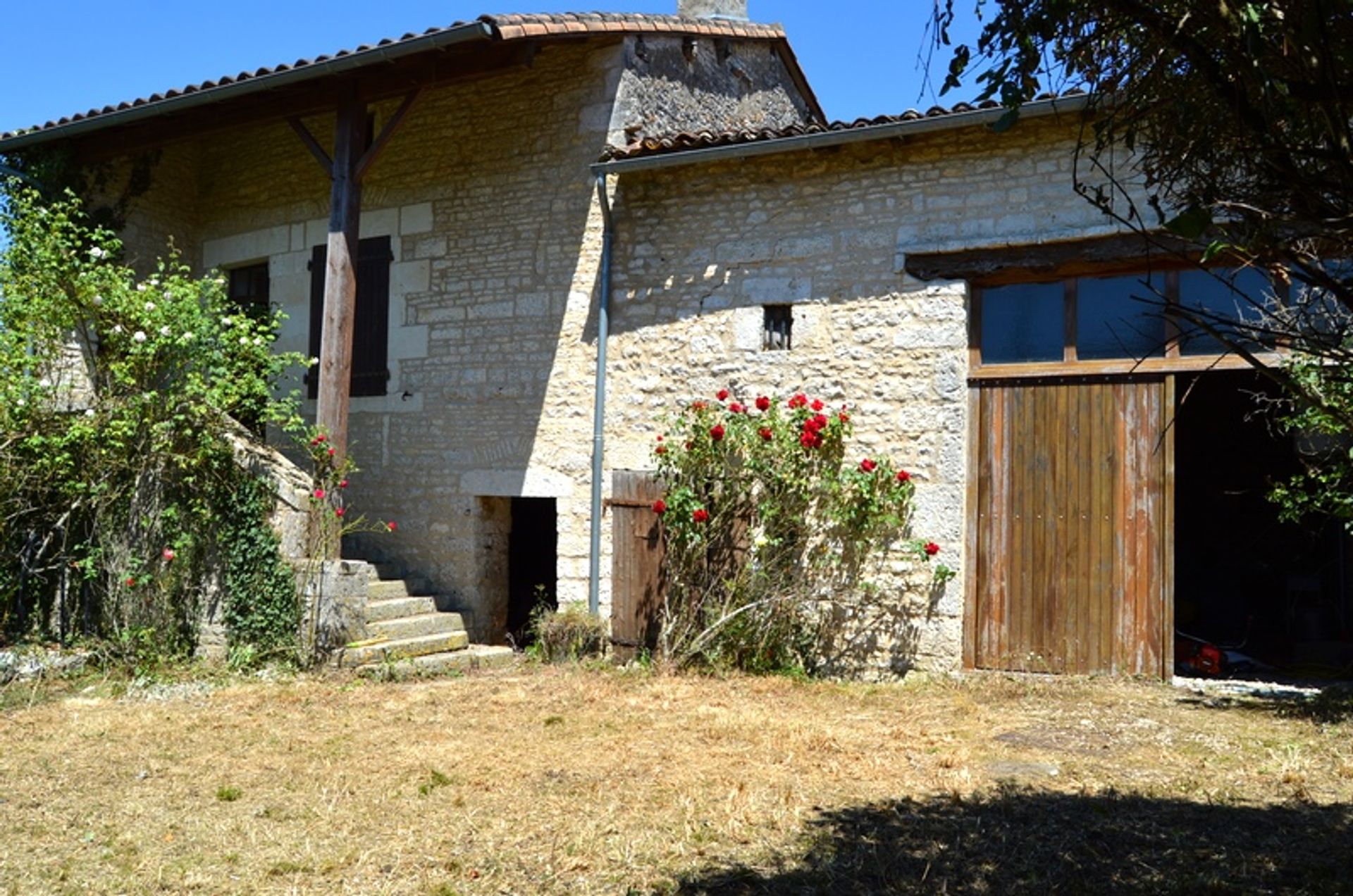 Huis in Poursac, Poitou-Charentes 10100860